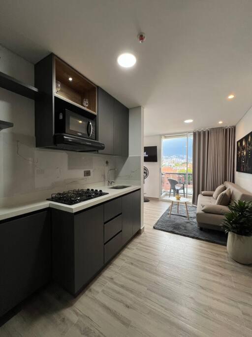 Loft Confort Torre Zurich 601