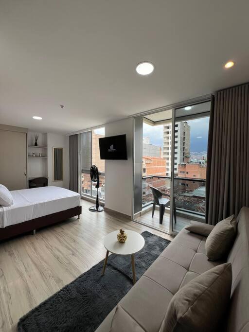 Loft Confort Torre Zurich 601
