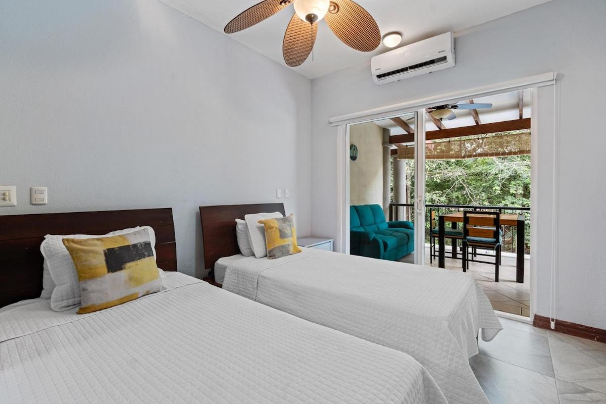 Potrero Beach 5min Walk, Pool and Security