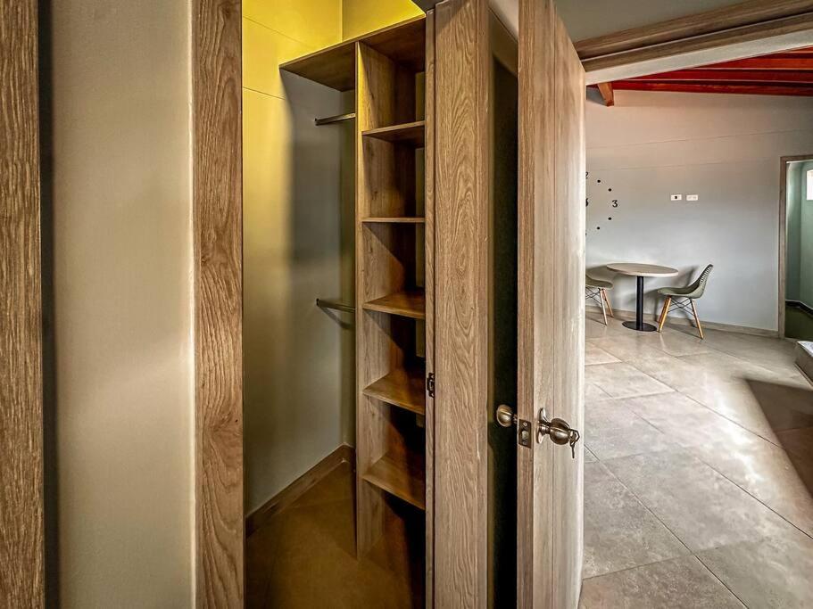 Amplio apartamento con la ubicación perfecta 8-01
