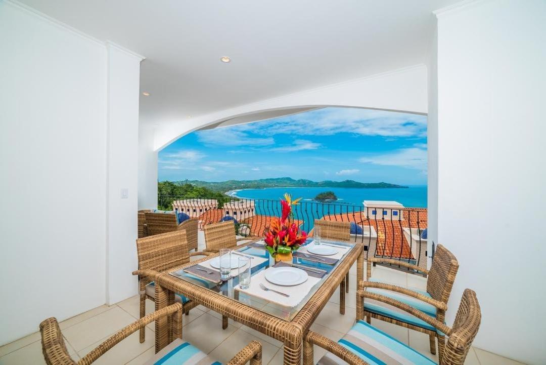 Oceanviews, Private Veranda, 2 Pools & Concierge