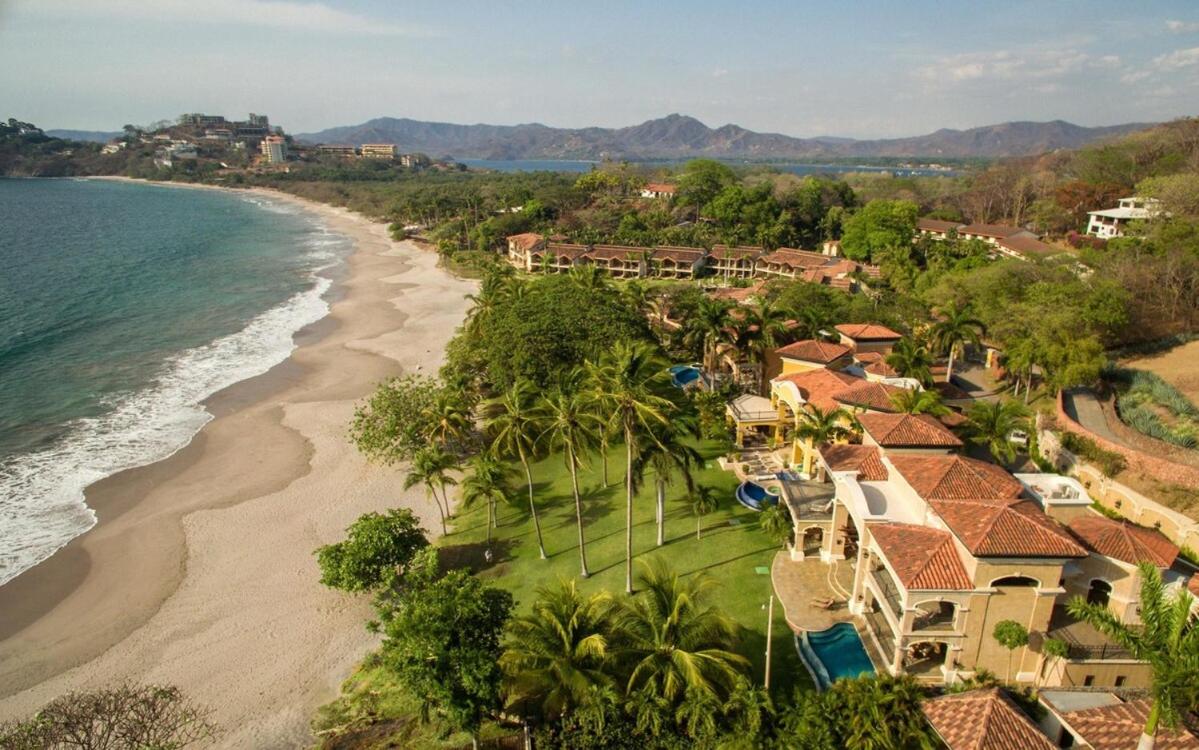 Oceanviews, Private Veranda, 2 Pools & Concierge