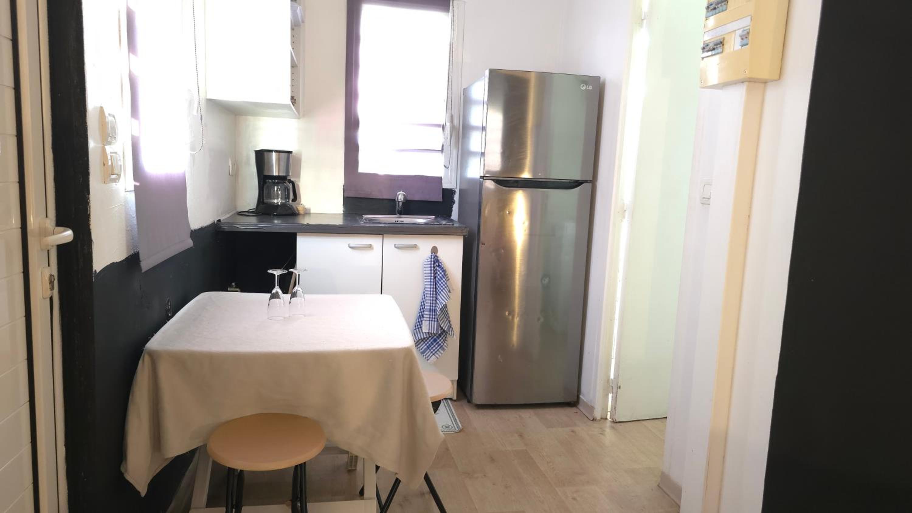 Evasion Authentique en Tiny House avec Services Personnalisés - 1 Champagne OFFERT - Le Paradis des Petits Voyageurs view 4