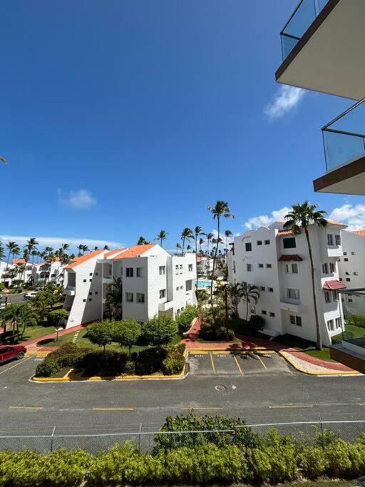 Corals Retreat 2BR Beach Condo view 5