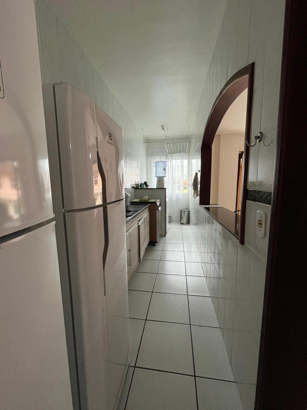 Apartamento amplo, 180m da praia