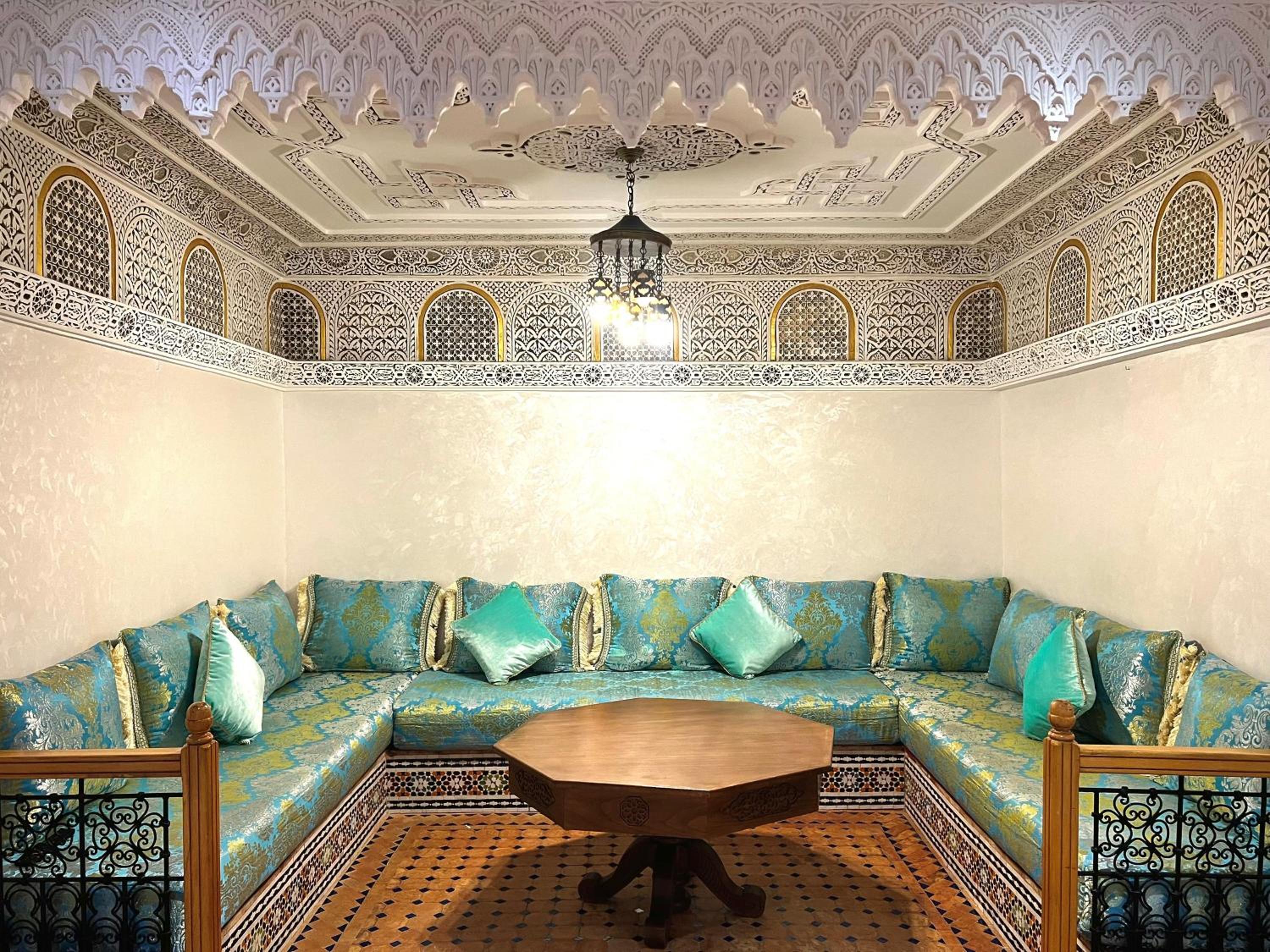 lounge