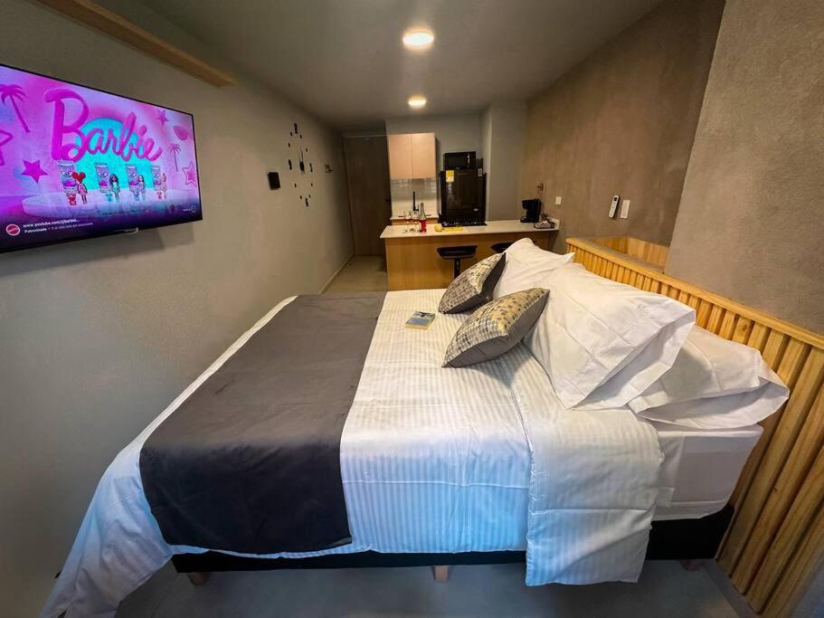 Oasis urbano apartamento en laureles - Medellín 1-02