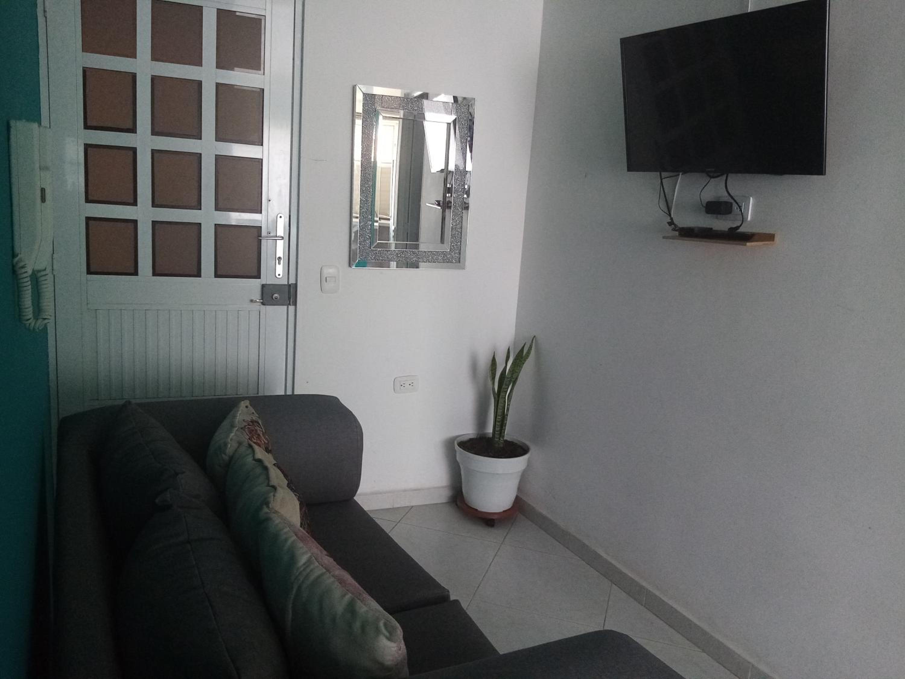 Apartamento acogedor y central