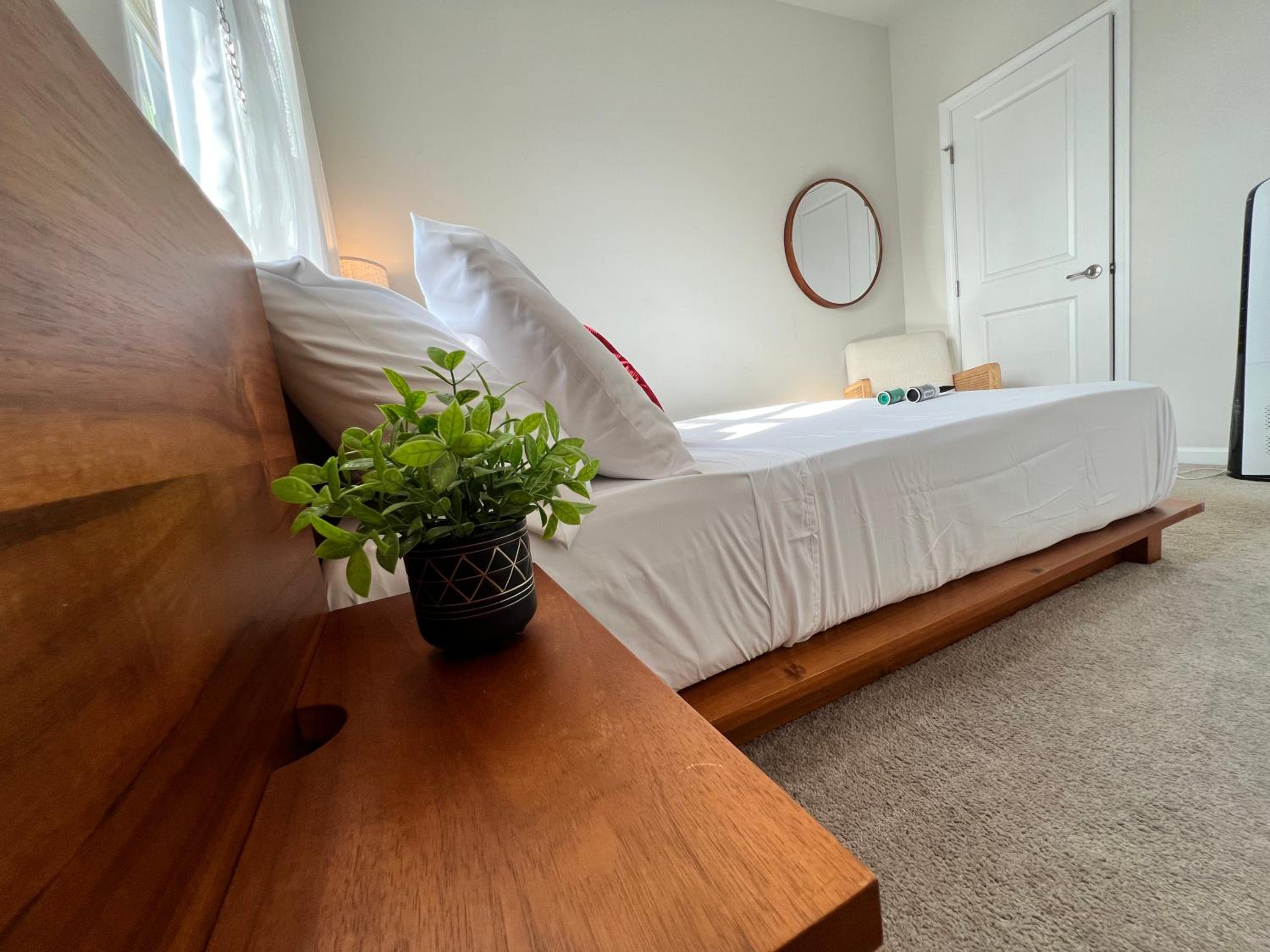 Lux Townhome Free Parking 12 min to BWI - Property Image 12