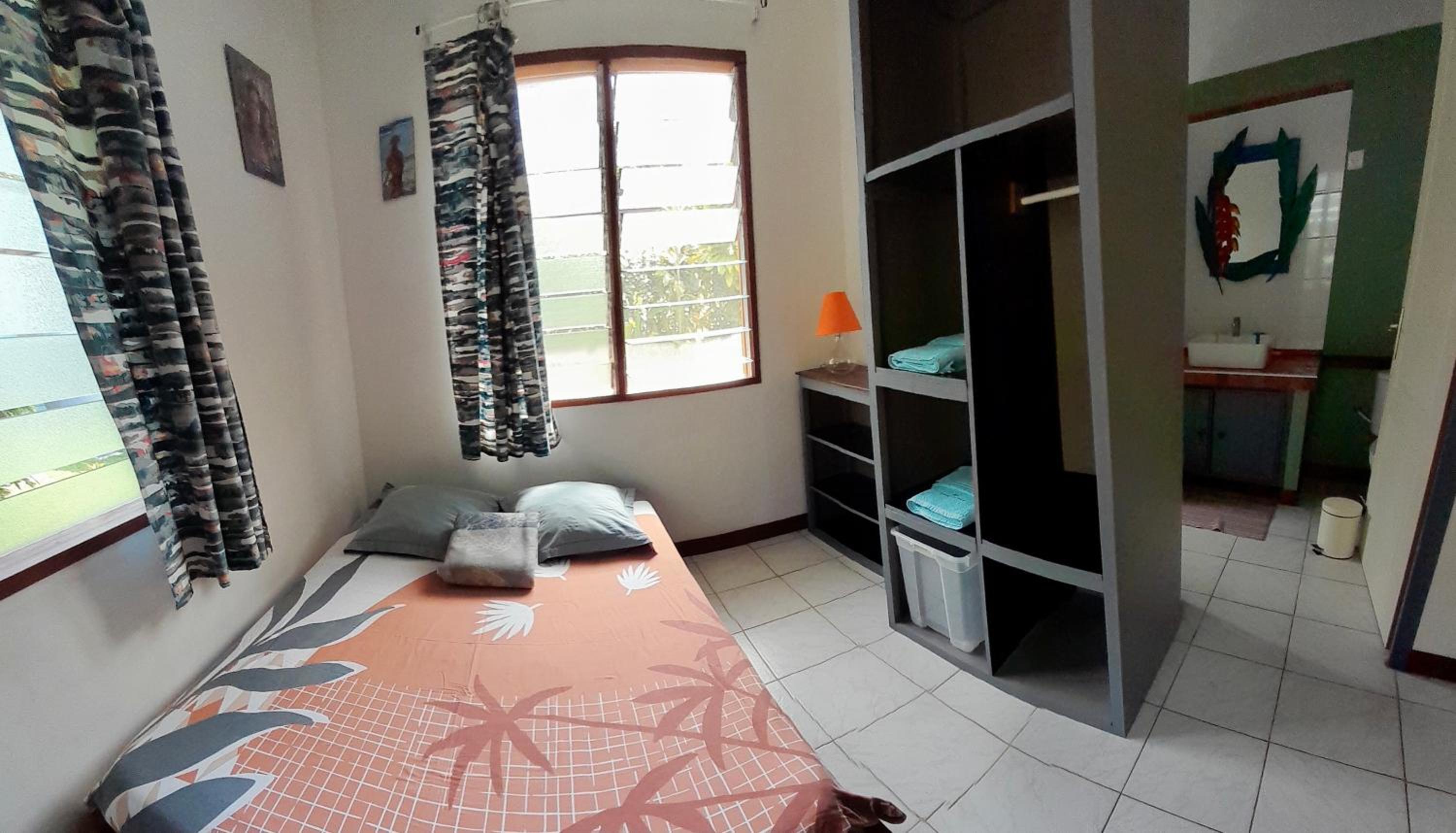 RAIATEA, Opoa, Studio du Fare Rêvé, accès mer privatif view 2