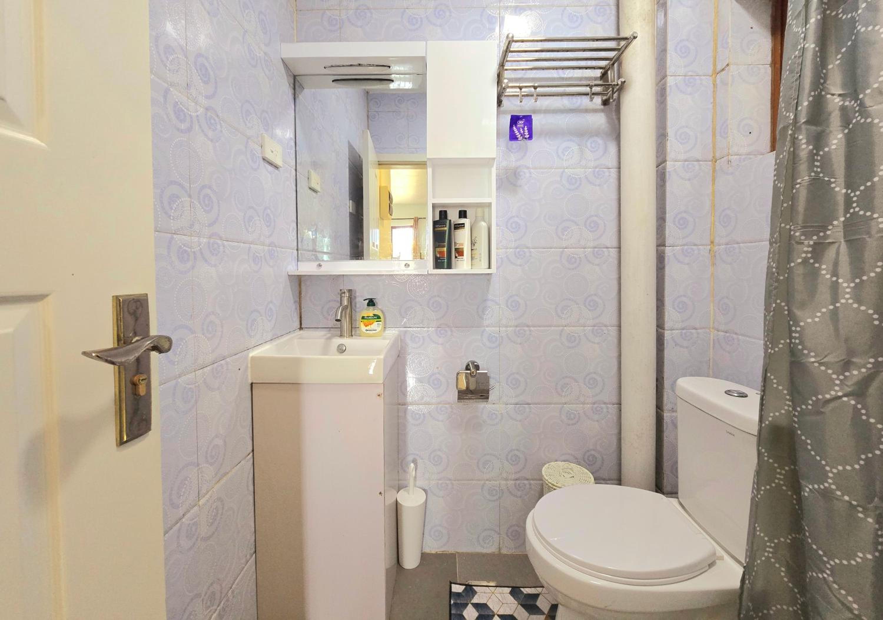 Entire 1 Bedroom Apartment in Suva City Centre - view 18