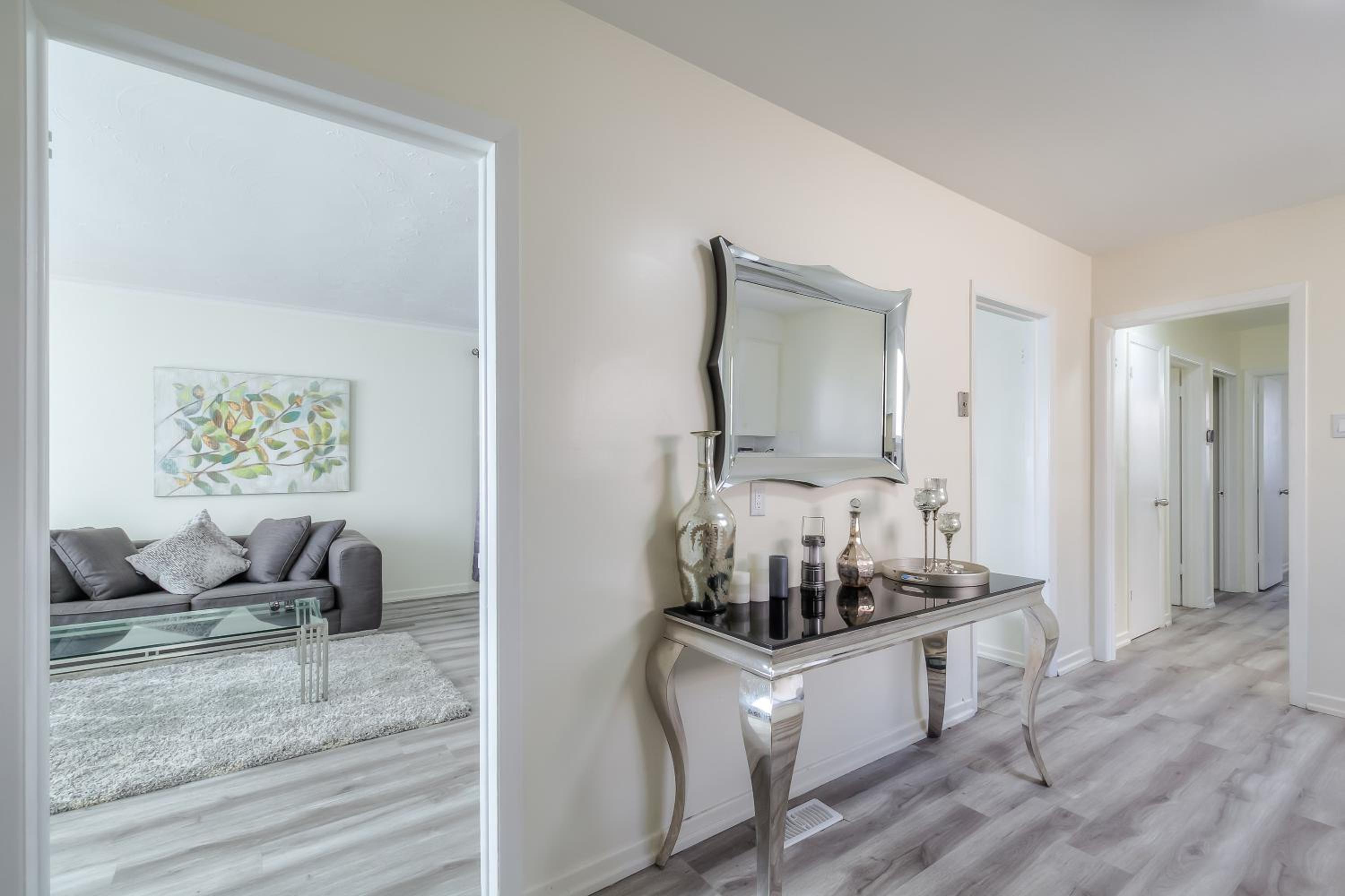 Home In Bluffers Park Area