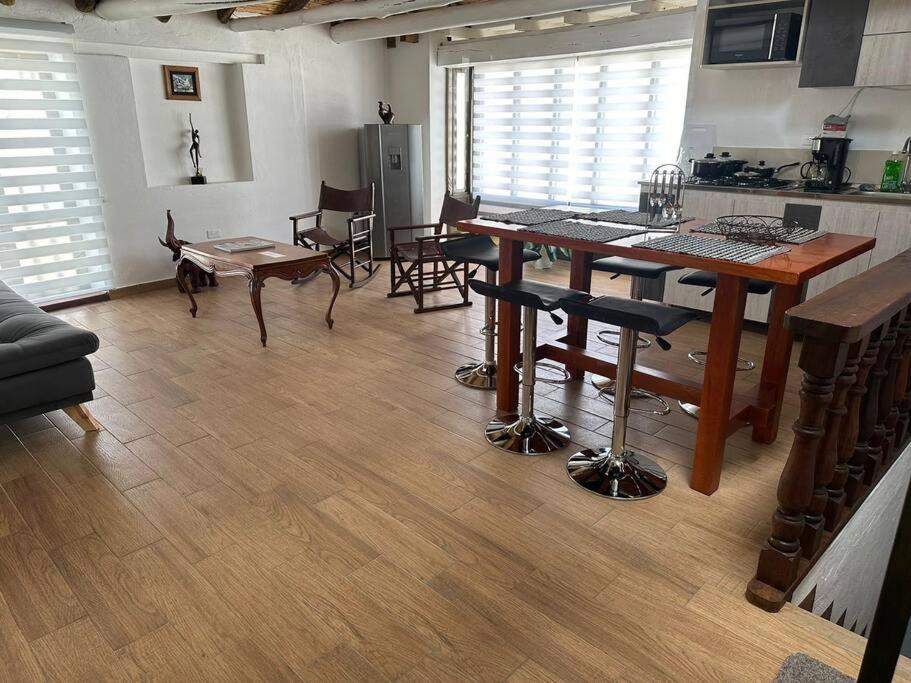 Apartamento Exclusivo cerca a la Plaza Principal