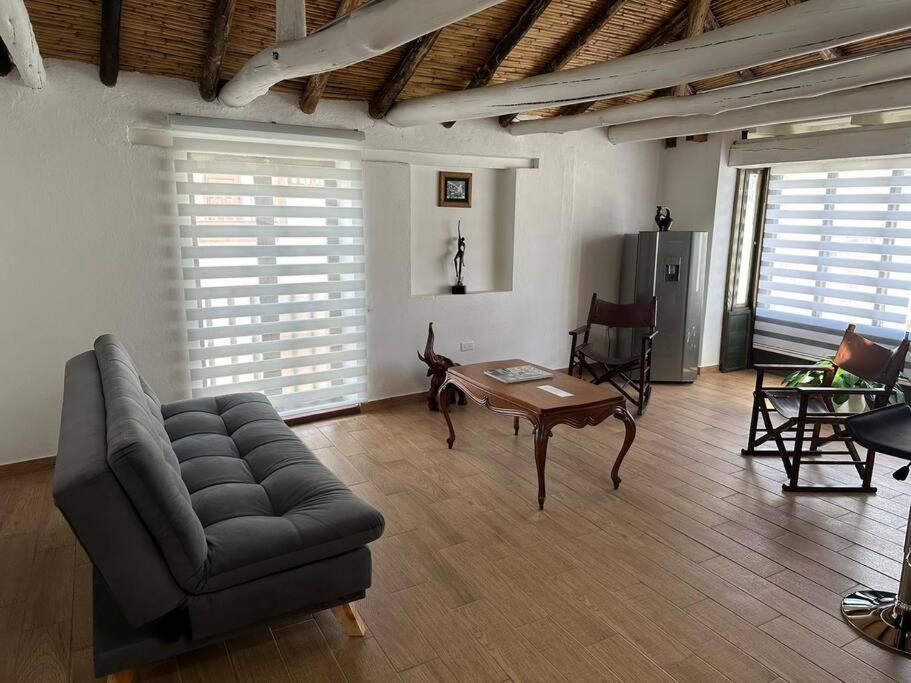 Apartamento Exclusivo cerca a la Plaza Principal