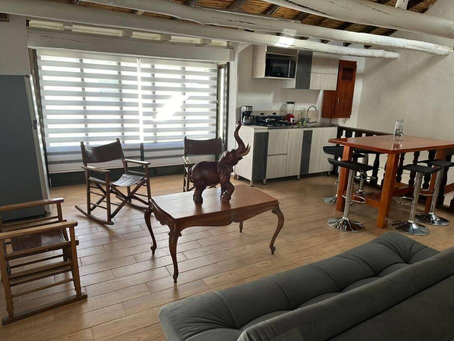 Apartamento Exclusivo cerca a la Plaza Principal