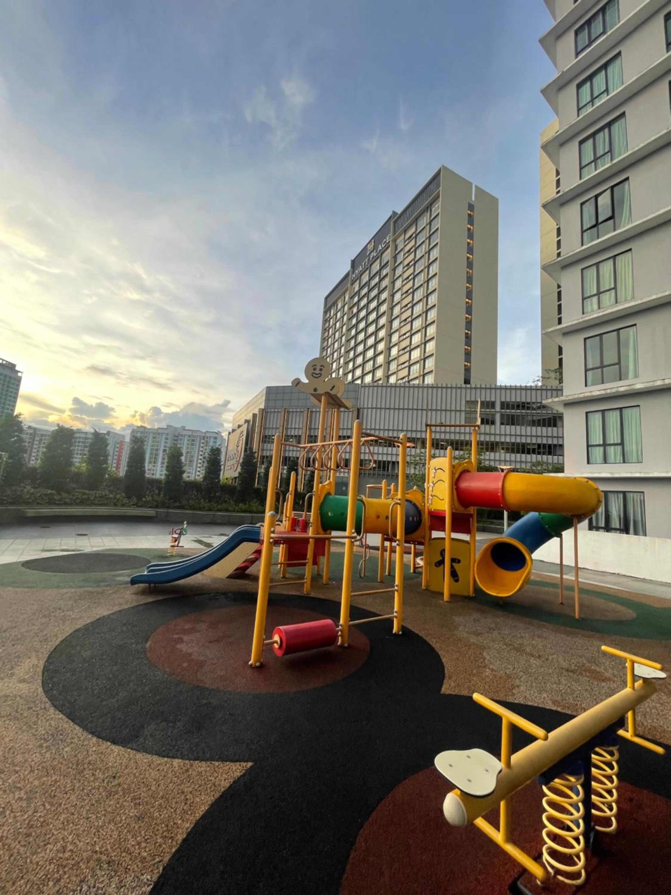JoanCozyHome- beside ParadigmMall