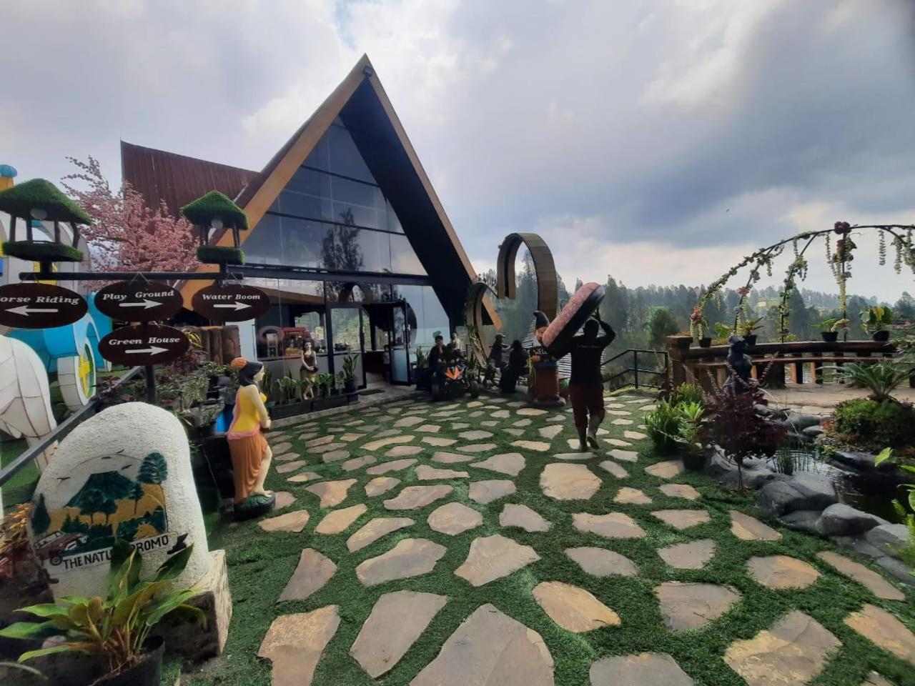 Hotel Nature Bromo and Resort, Pasuruan - 22
