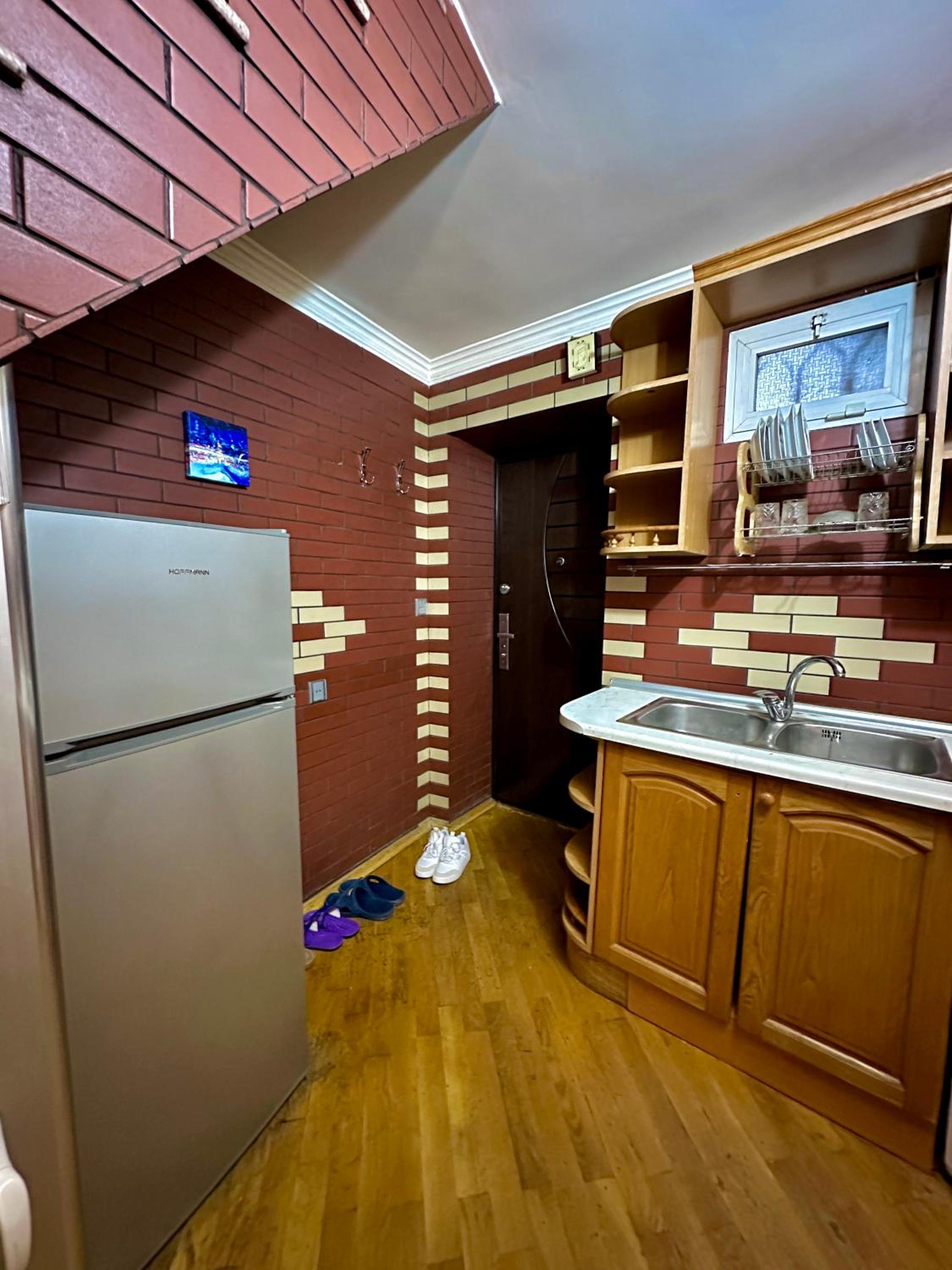 Central Apartment - Two Balconies - 2nd Floor