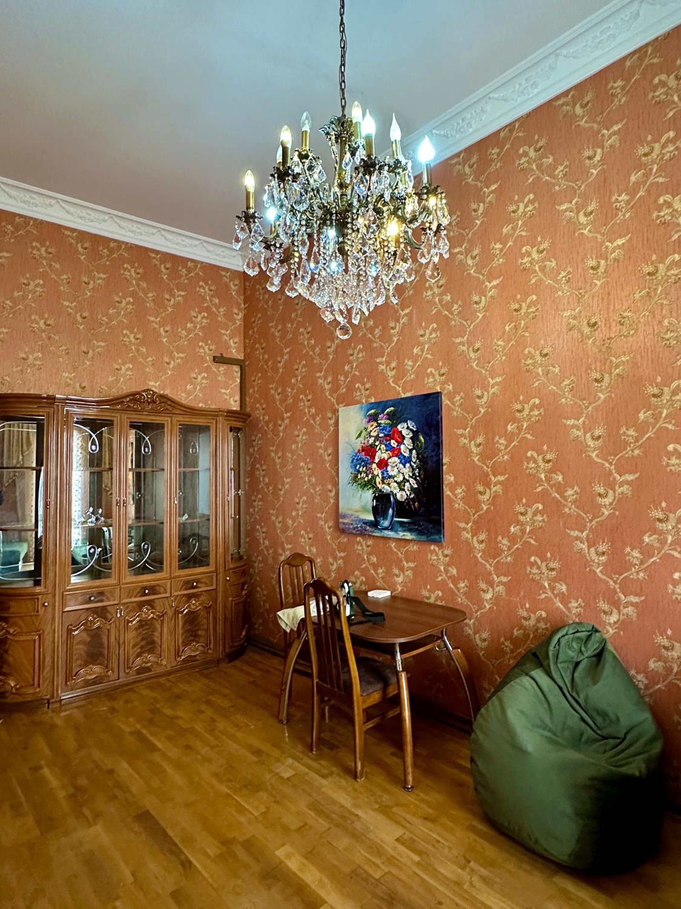 Central Apartment - Two Balconies - 2nd Floor