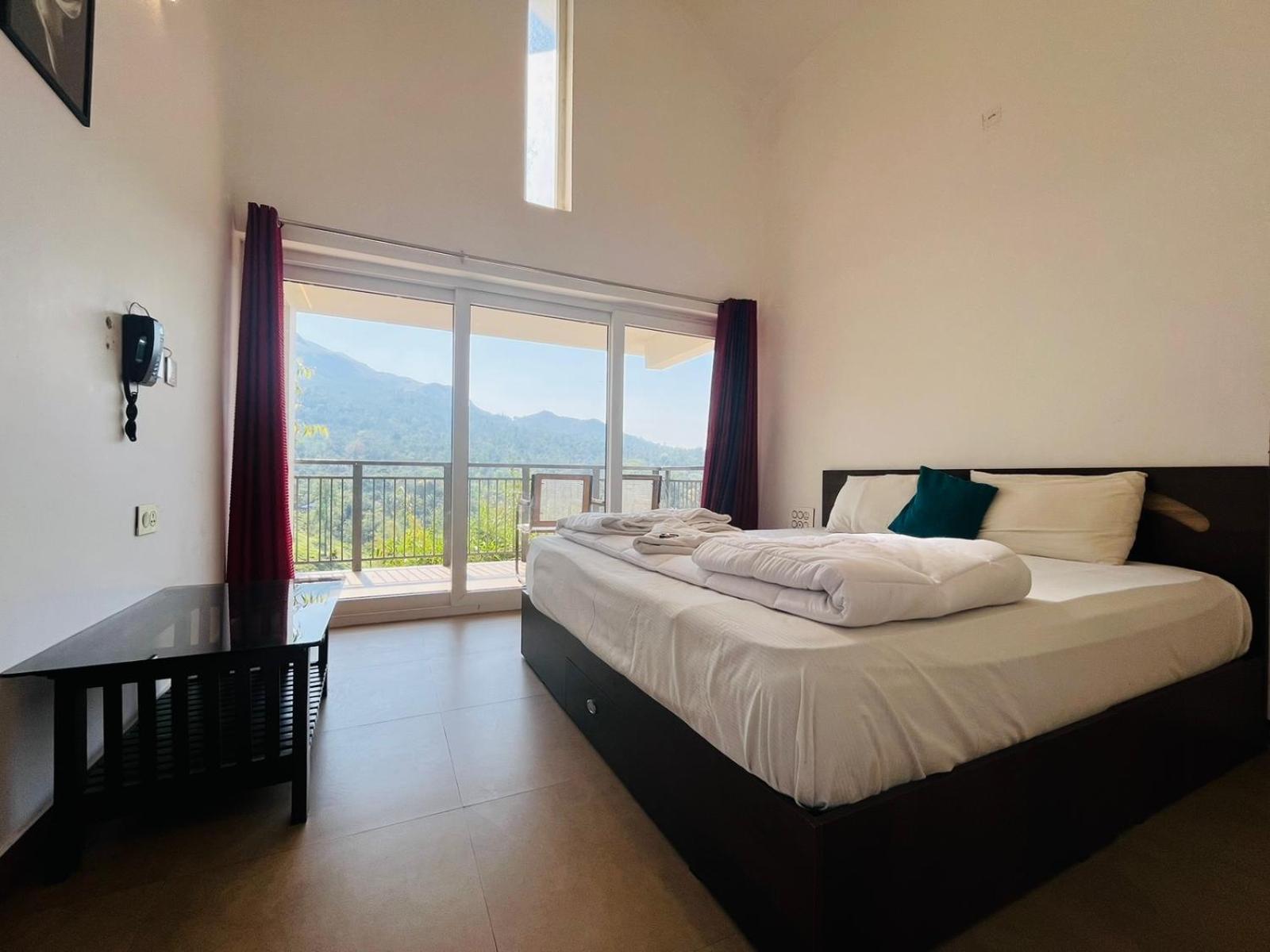 Dazzle Villa Resort view 4