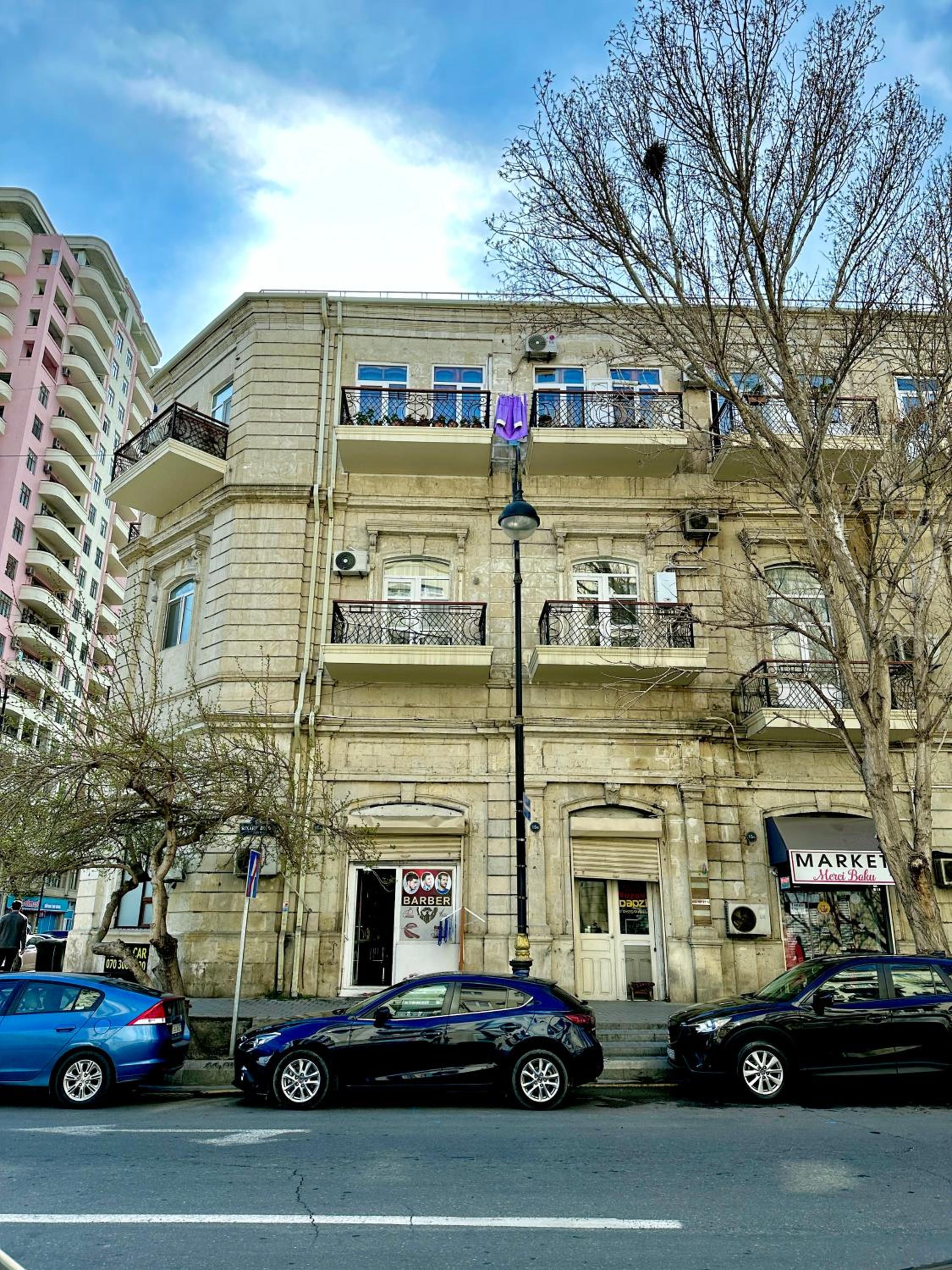 Central Apartment - Two Balconies - 2nd Floor