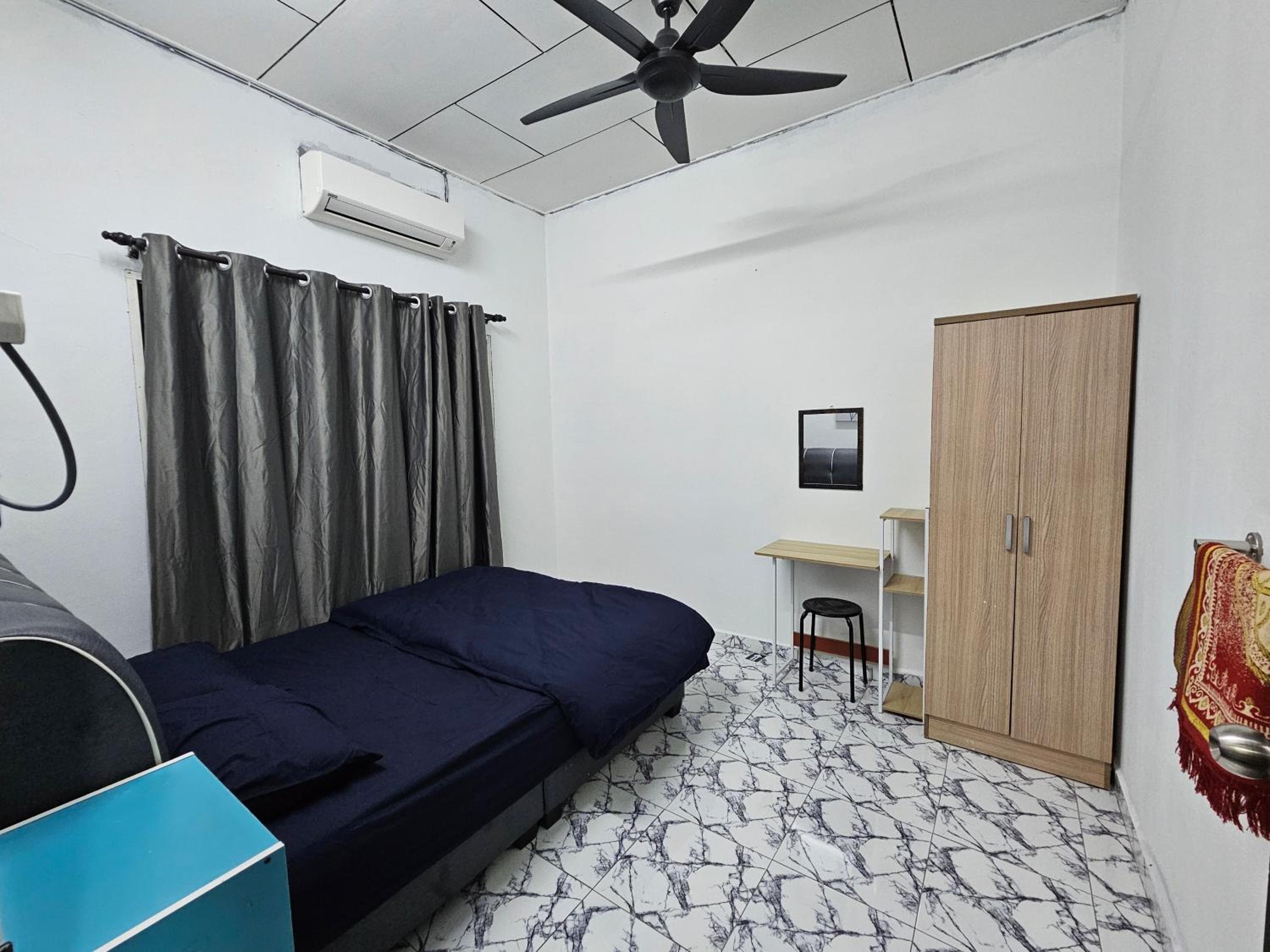 Homestay Una Kangar view 2