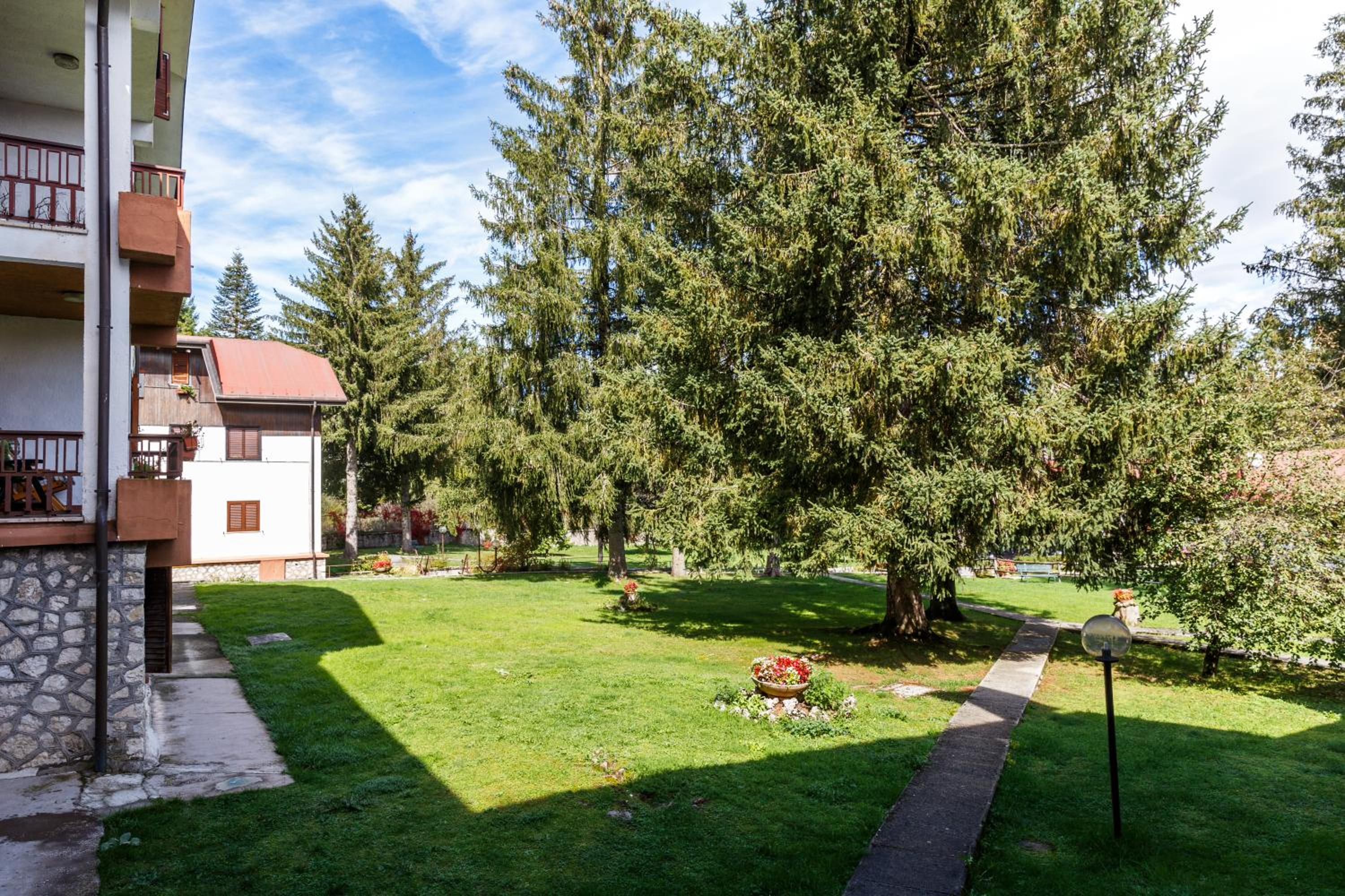 Residence Dei Medici-La casa nel parco