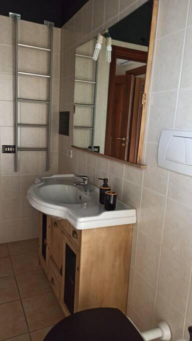 San Giovanni Rotondo Vacations - Spacious Vintage Style Apartment - Property Image 7
