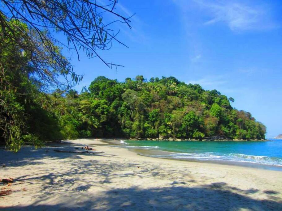 Bamboo Jungle Cabin 3 nights minimum stay