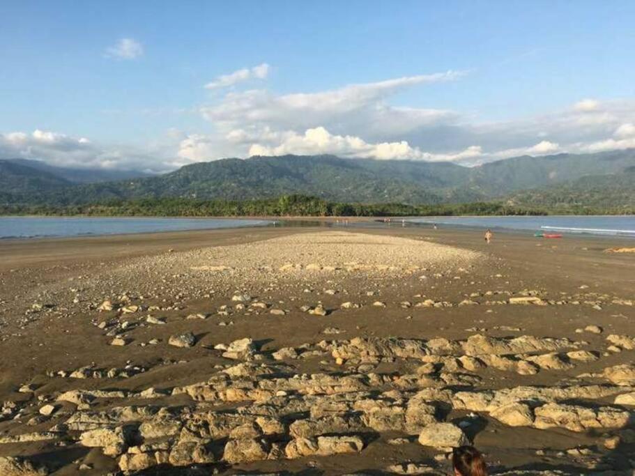 Bamboo Jungle Cabin 3 nights minimum stay