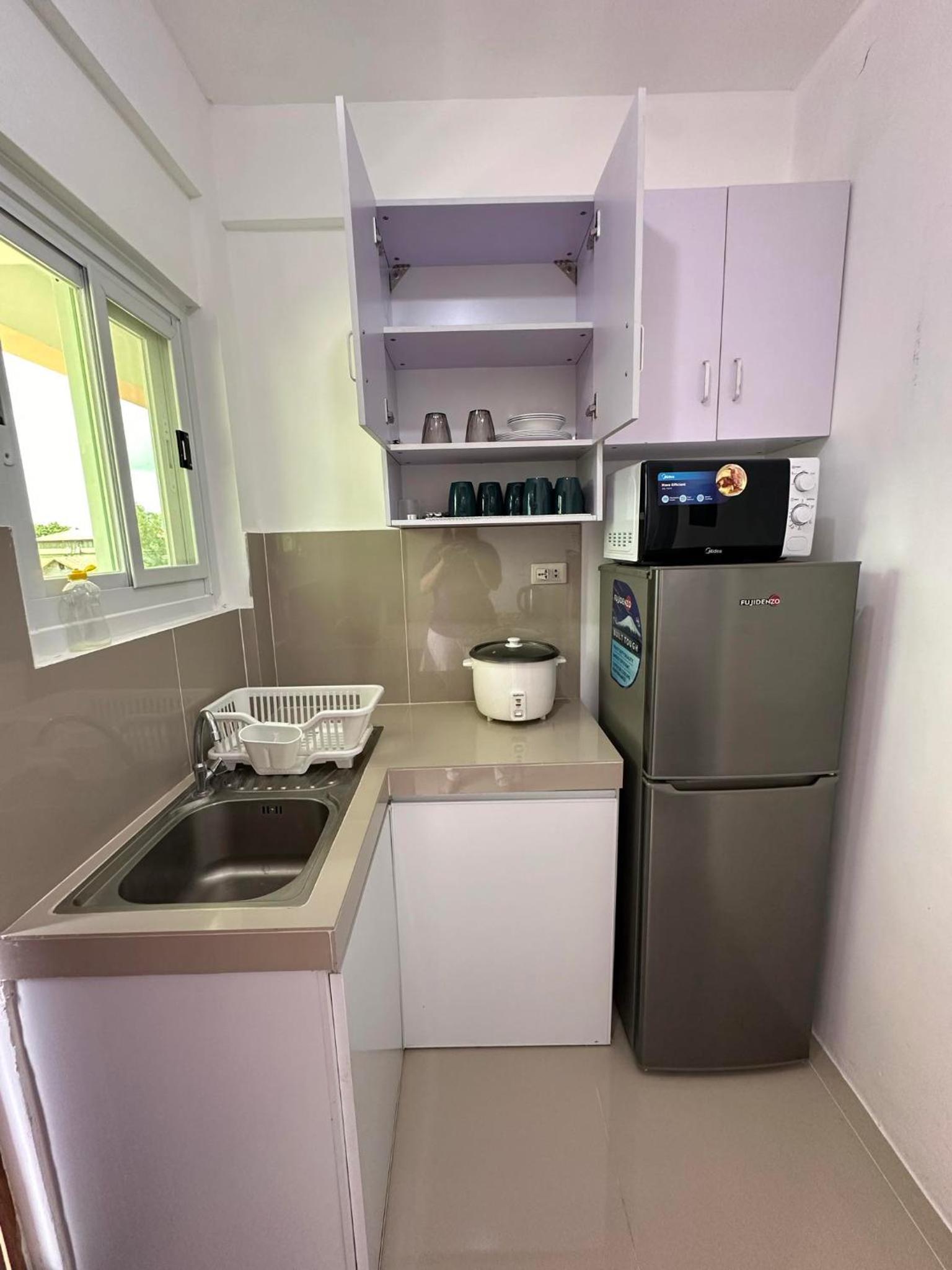 B&CH RESIDENCE Transient