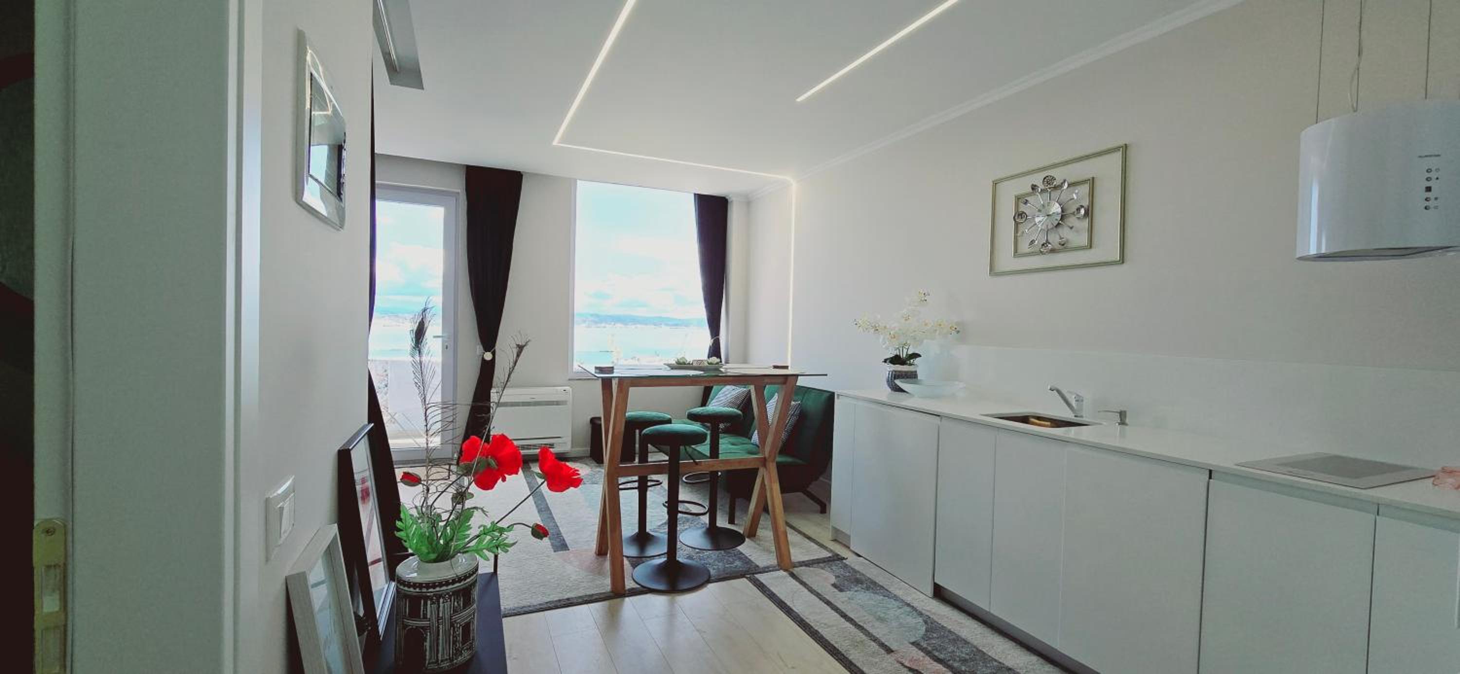Apartment 02,Sea View