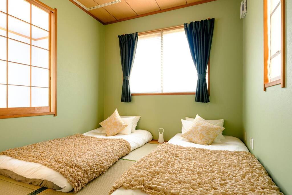 Haresora Mukojima Ikken House