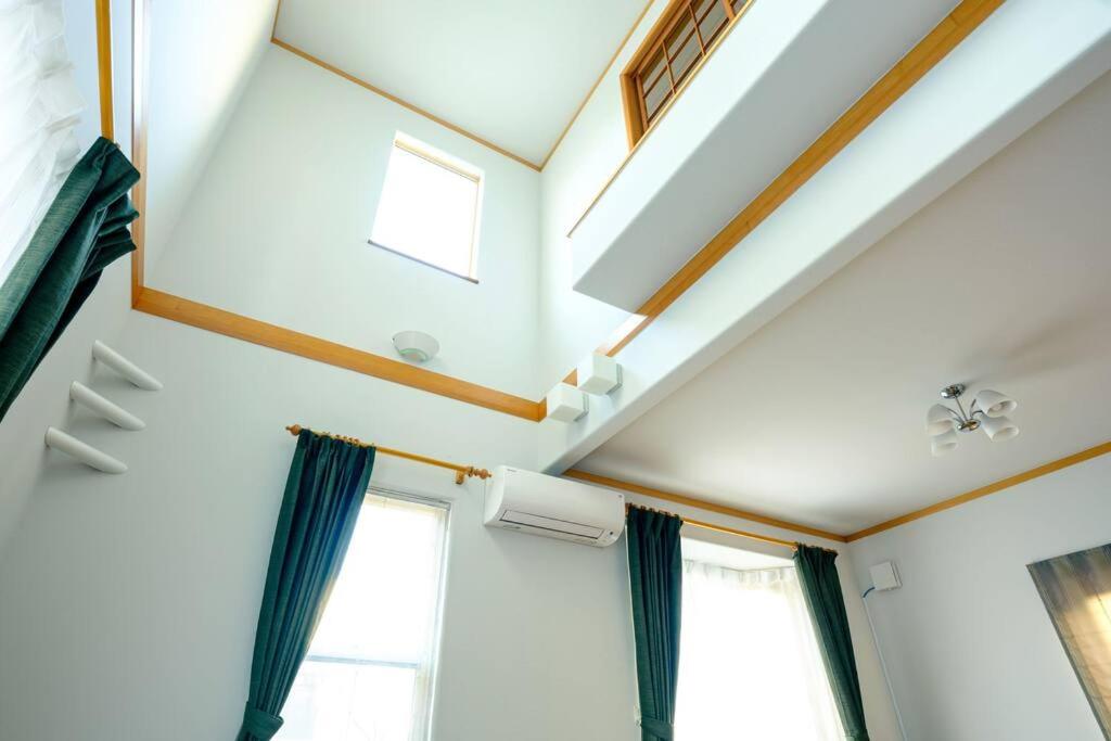 Haresora Mukojima Ikken House