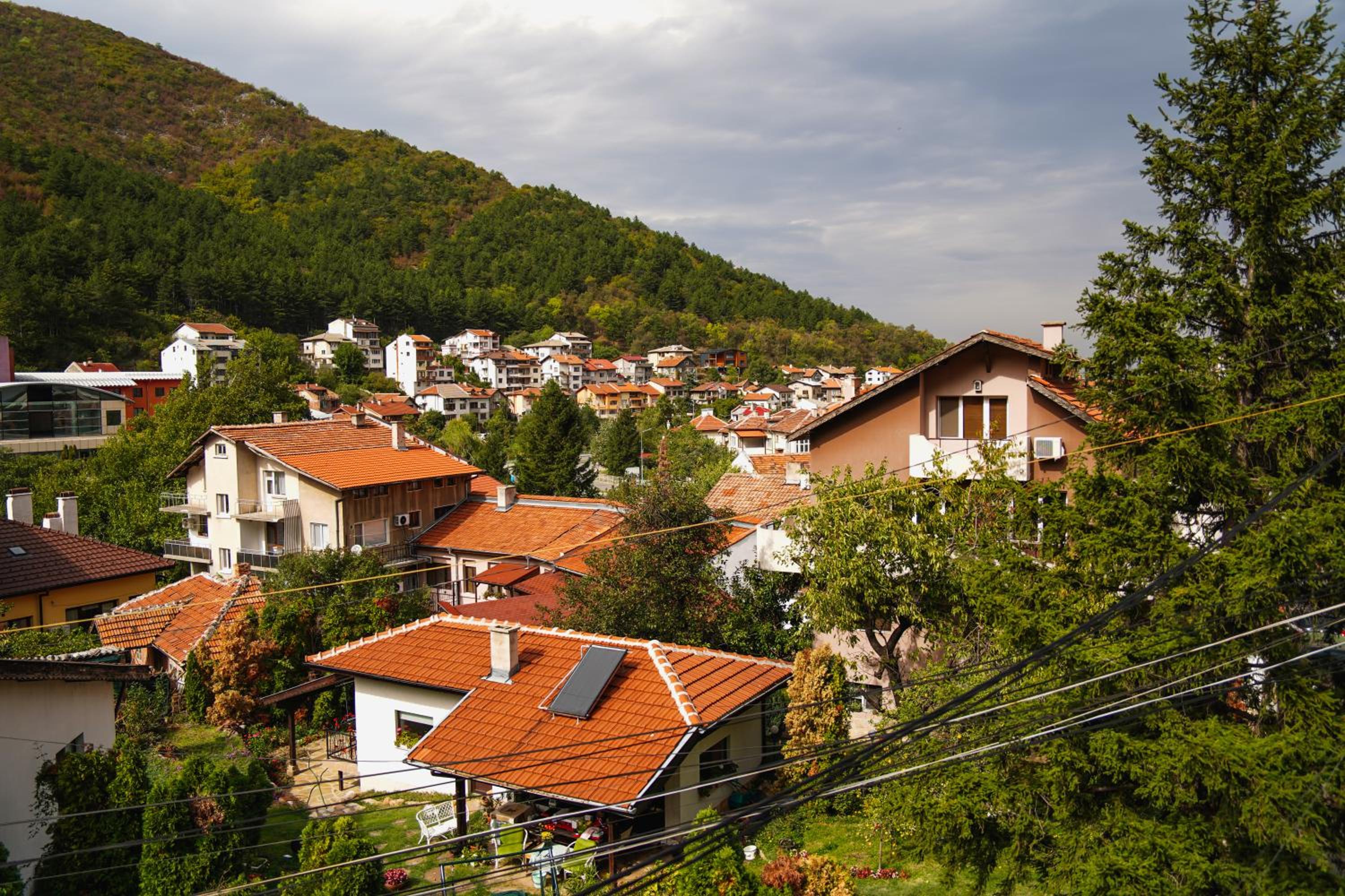 Rade III-Vratsa Exclusive mountain view