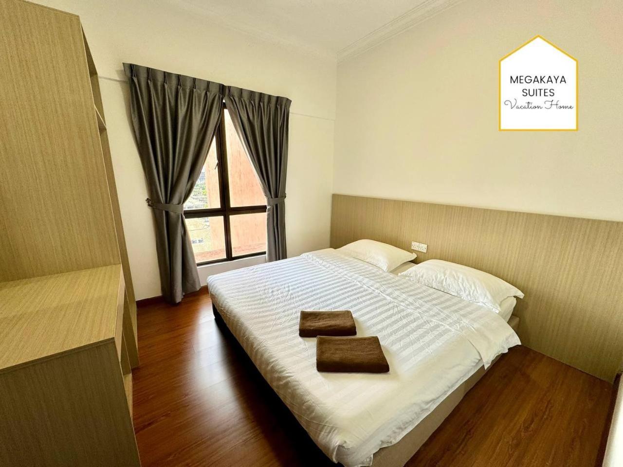 The Penthouse-Marina Court 6 bedrooms City Centre photo 3