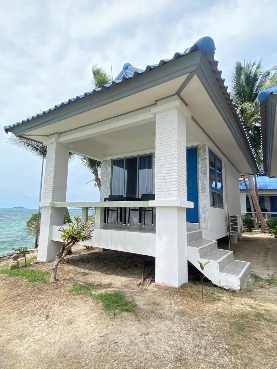 Sunset Beach Villas