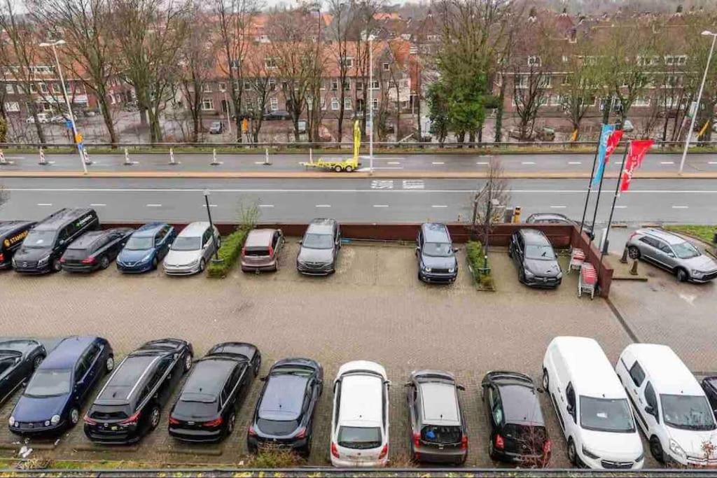 120m2 Spacious 4-bedroom Apartment with Roofterras