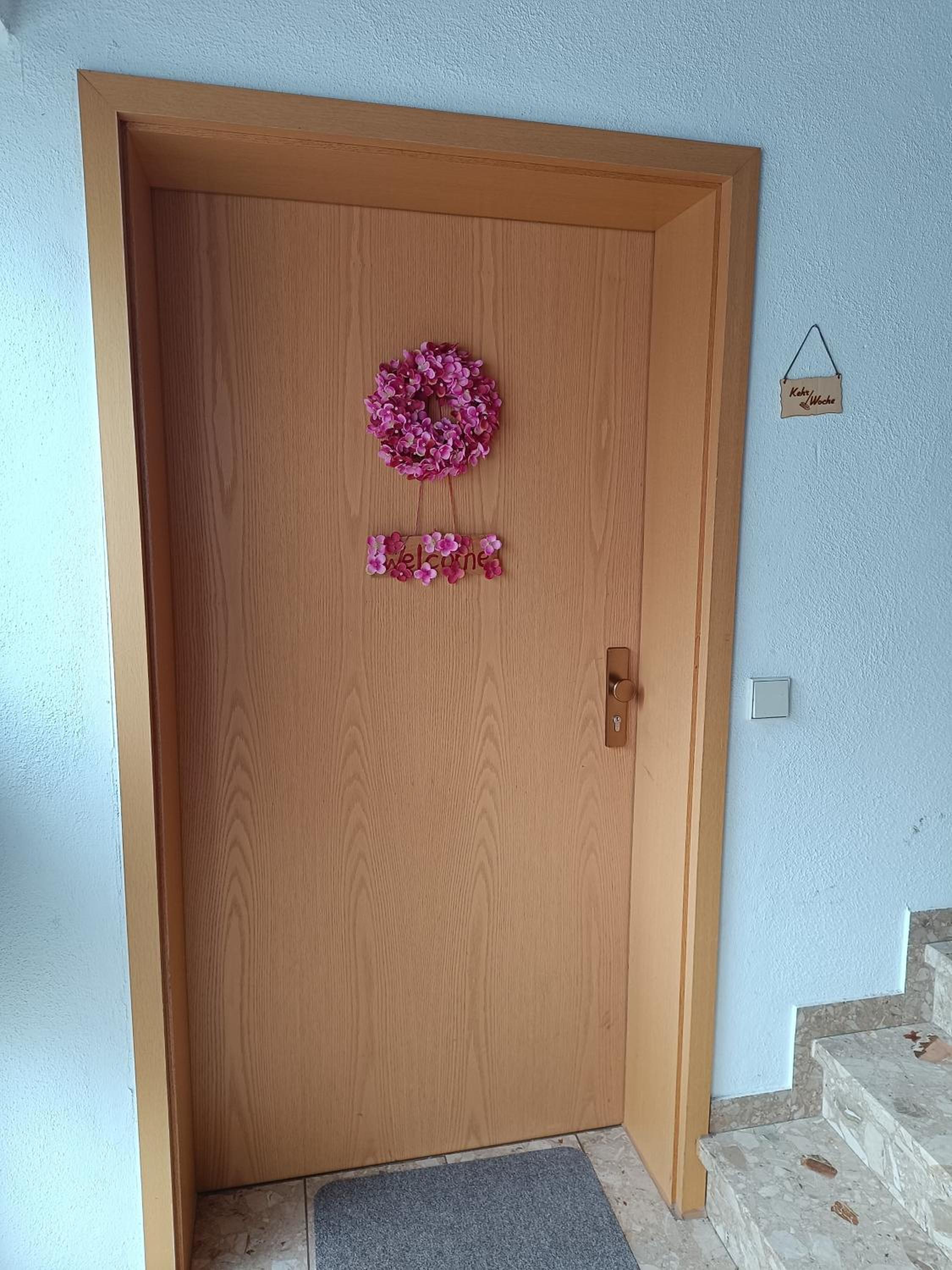 Yulias Hause