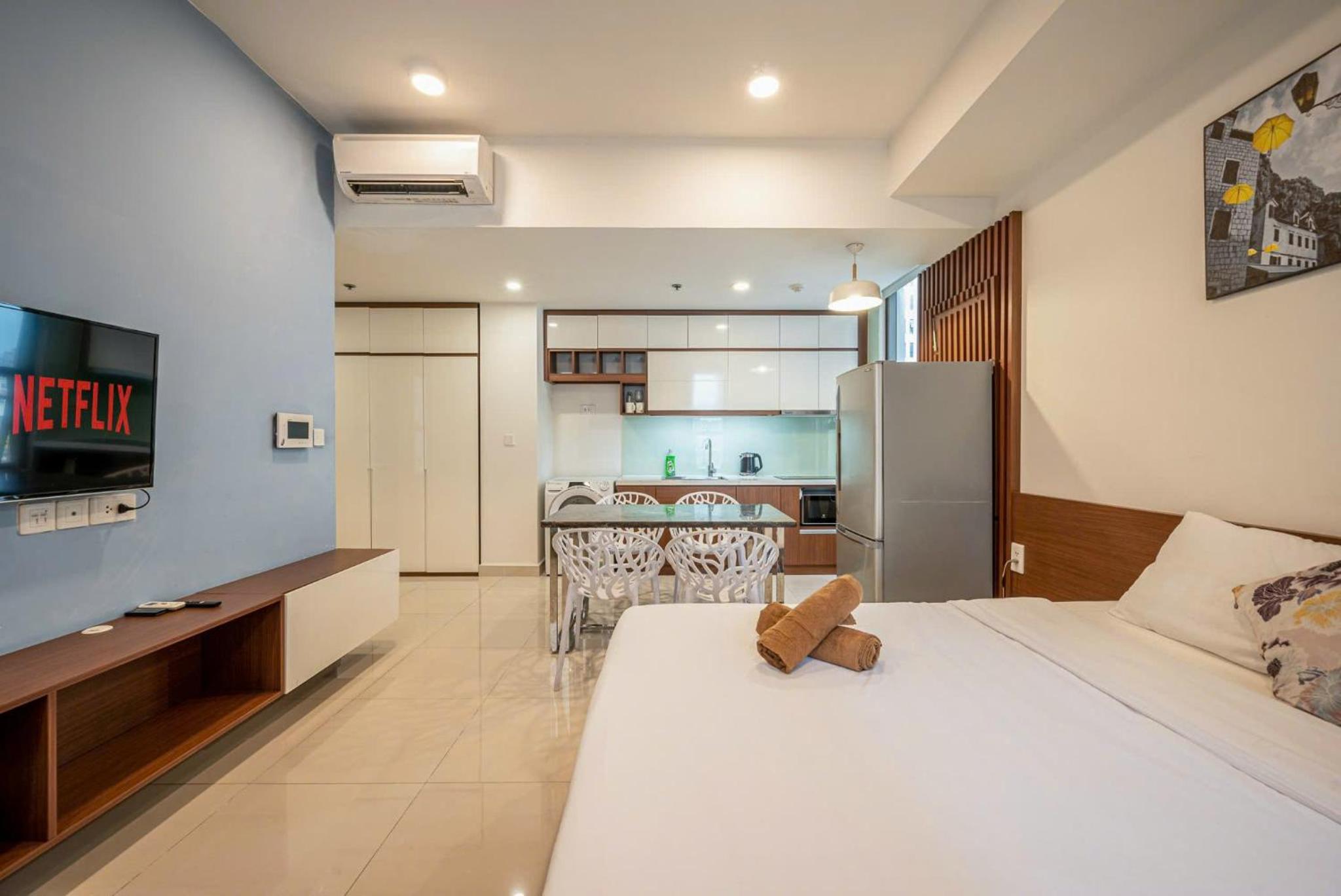 Tropical House - New Apartment at Tresor
