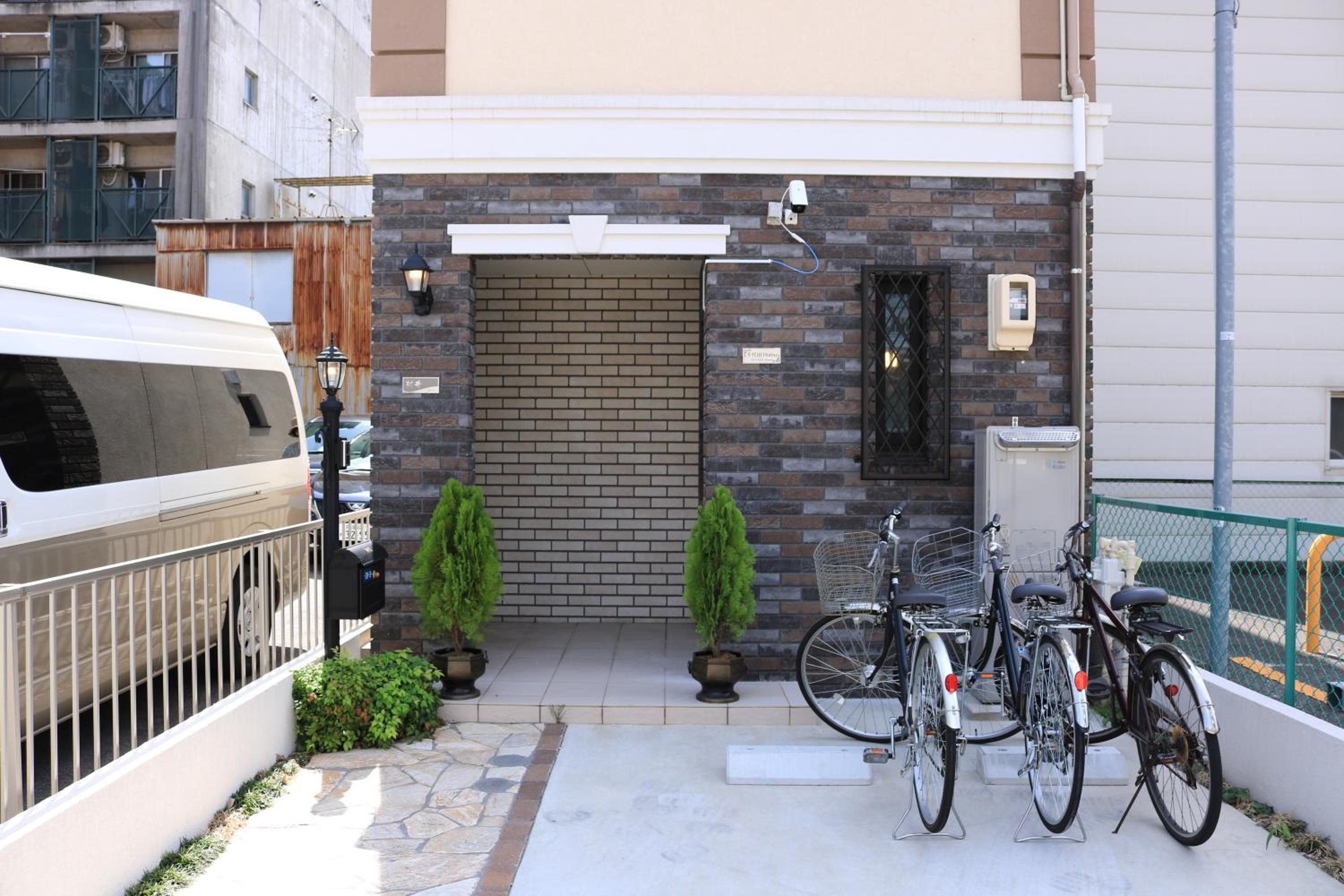Chiyoda Home Osu sakae Subways JR trin Spa parking view 4