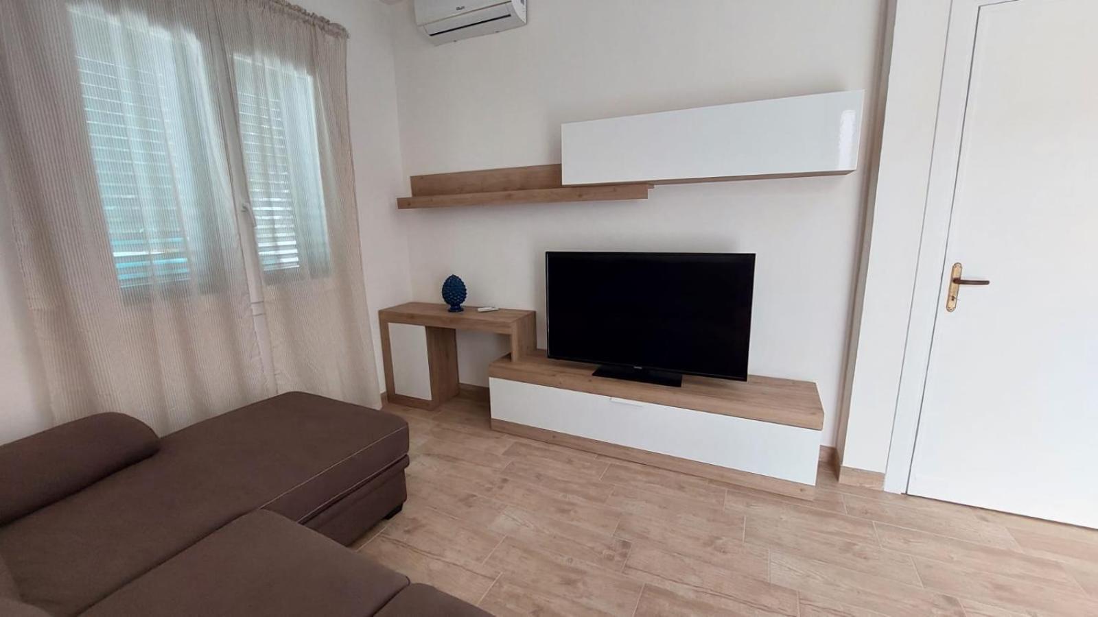 Surf&Fly - Room in Villa
