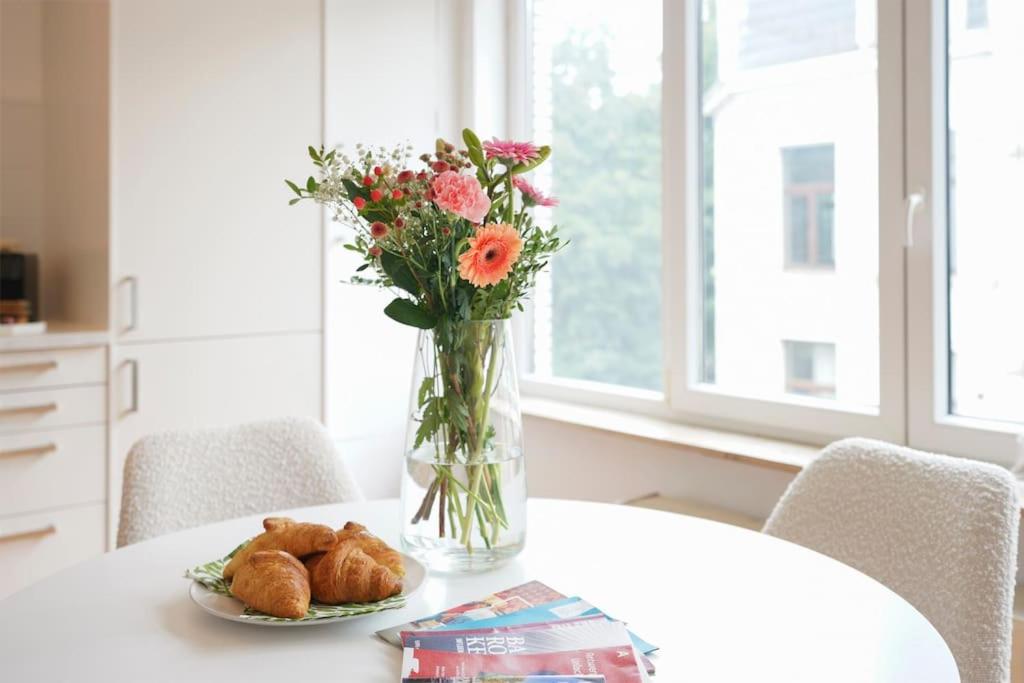 Top Location - City Center 1BR with Stylish Decor