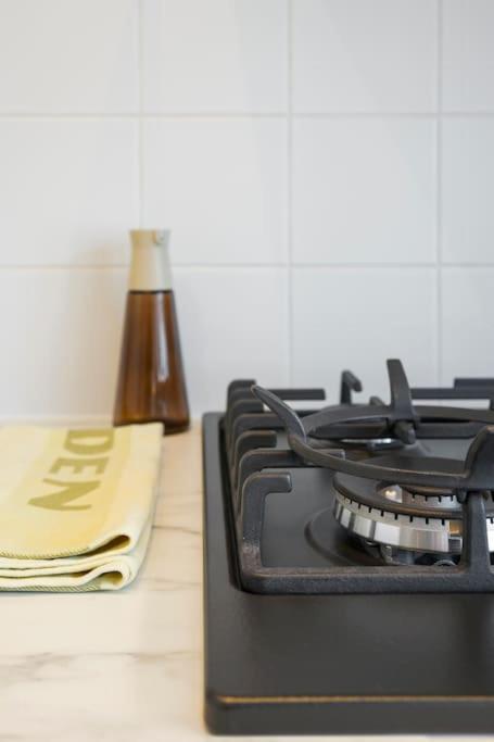 Top Location - City Center 1BR with Stylish Decor