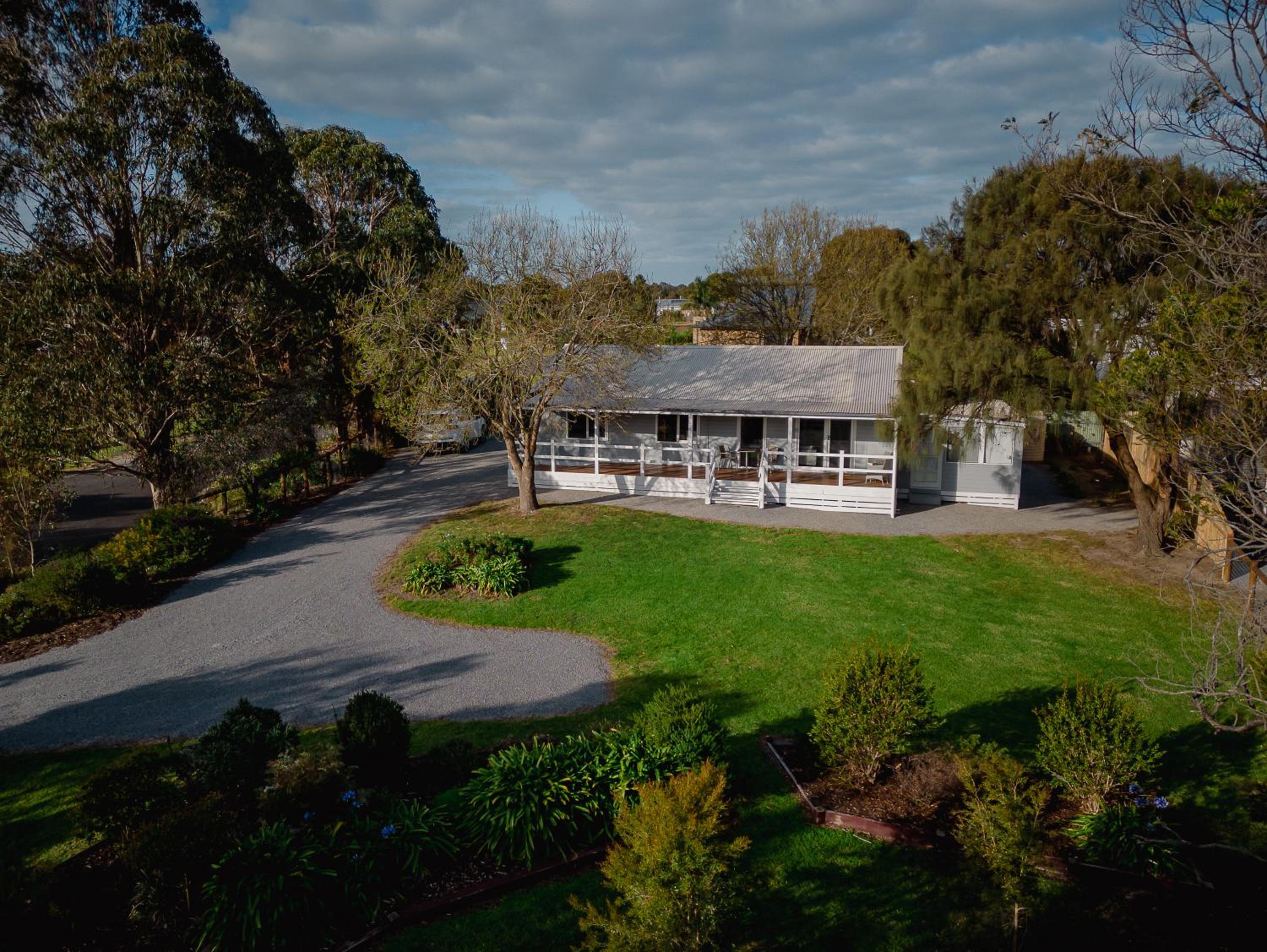 Bluelake Retreat