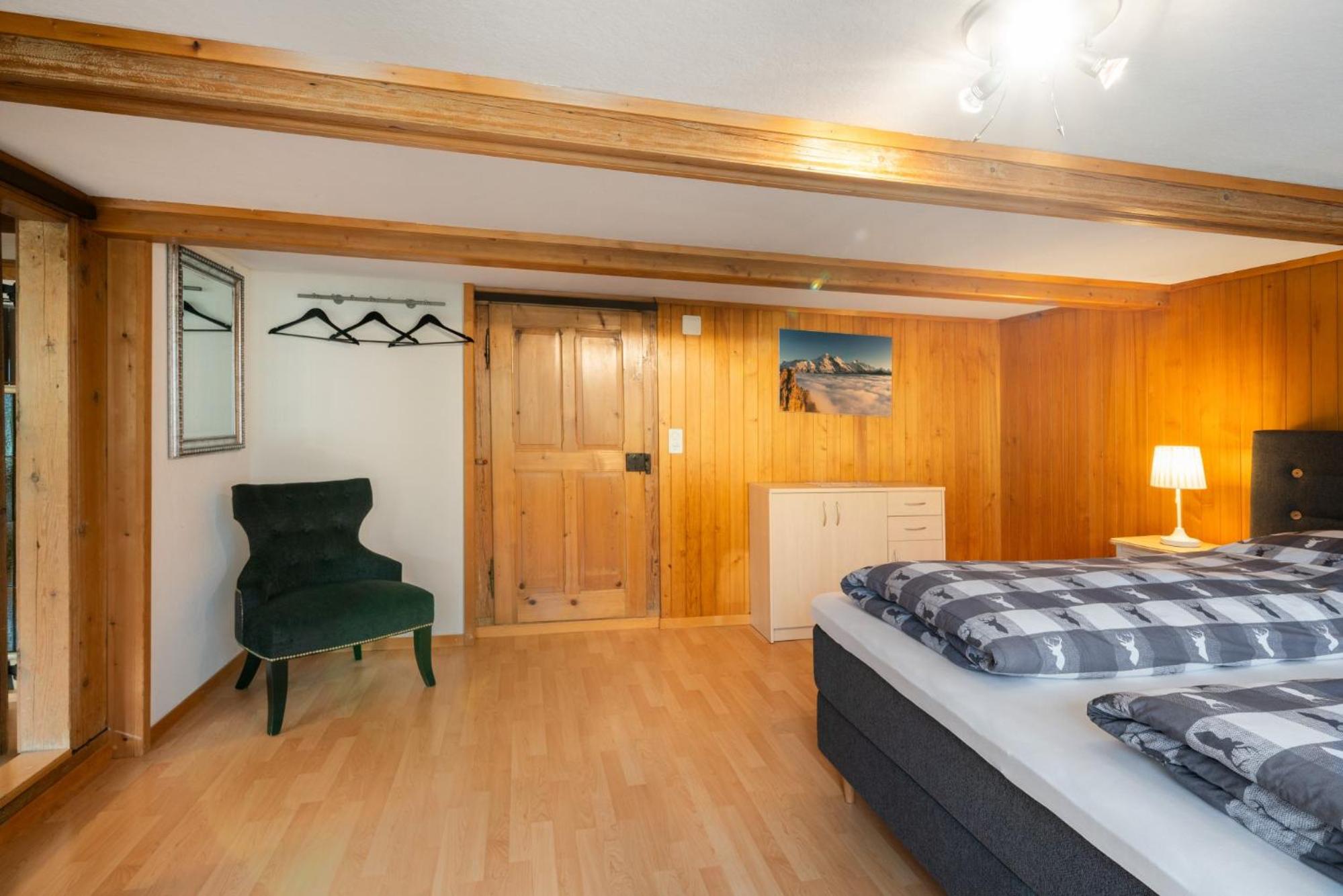 Cosy Swiss Apartment