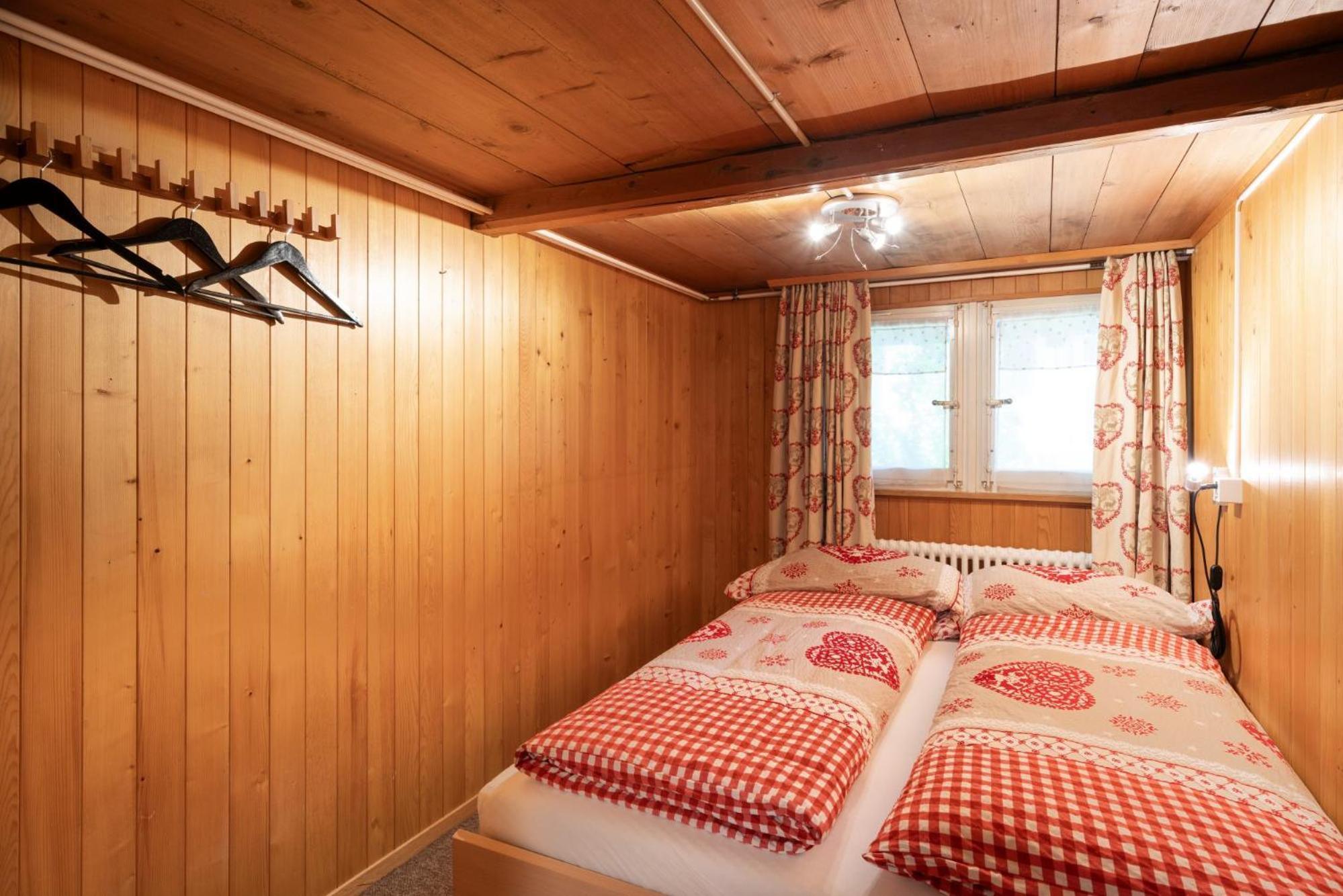 Cosy Swiss Apartment