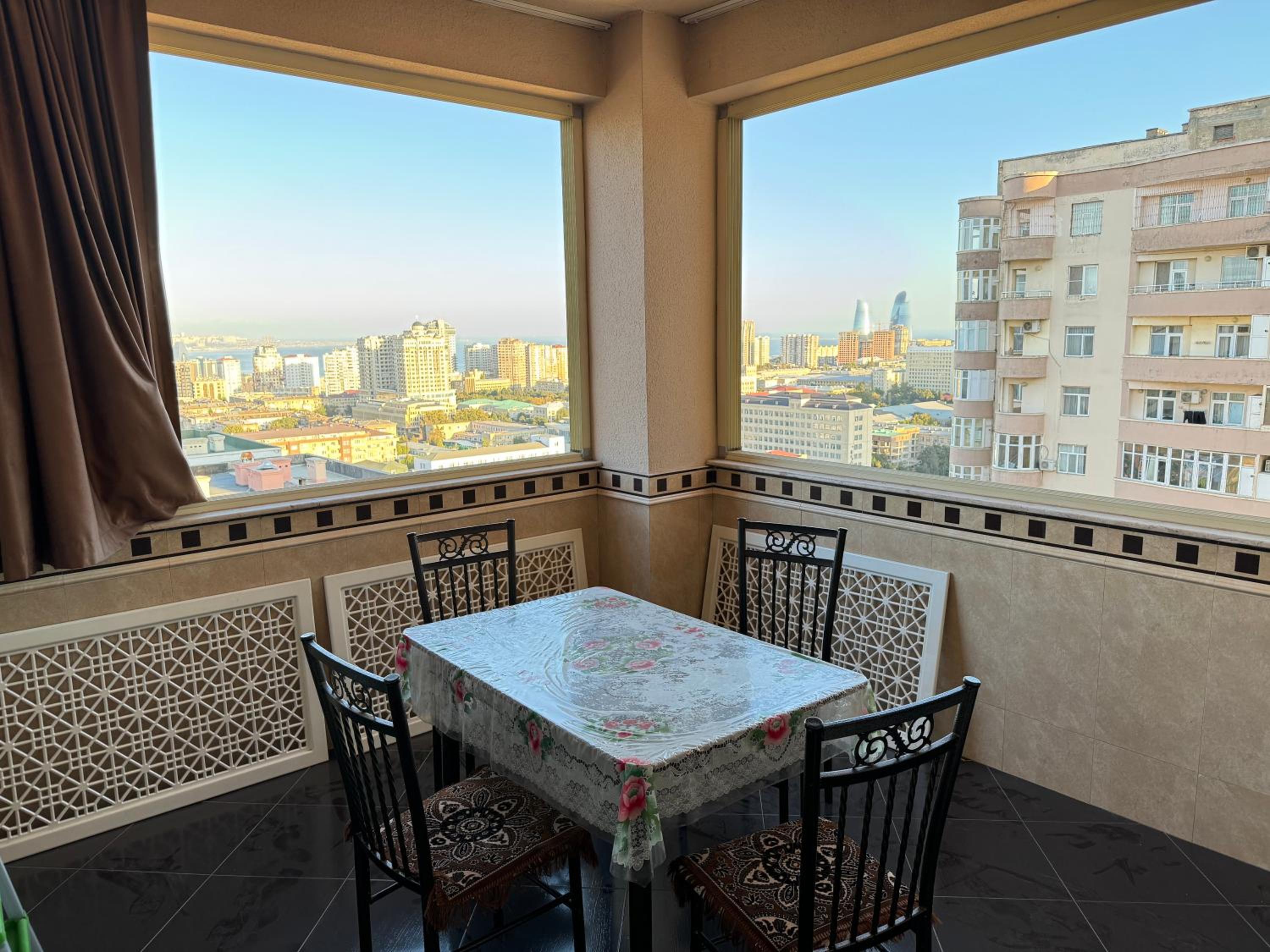 Chic Downtown Suite in Baku