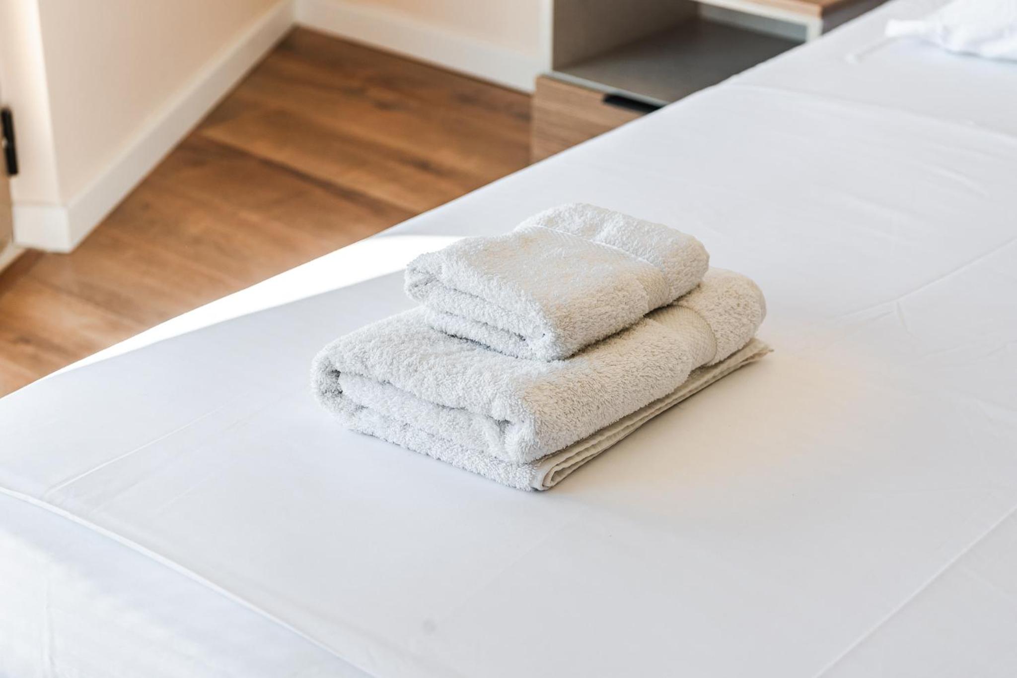Urban Oasis 1 bedroom Apartment 500mbs