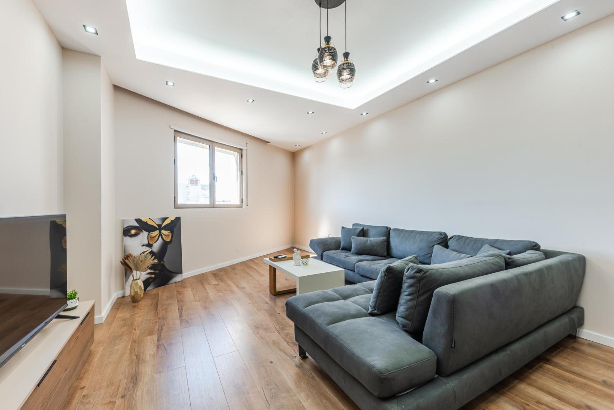 Urban Oasis 1 bedroom Apartment 500mbs